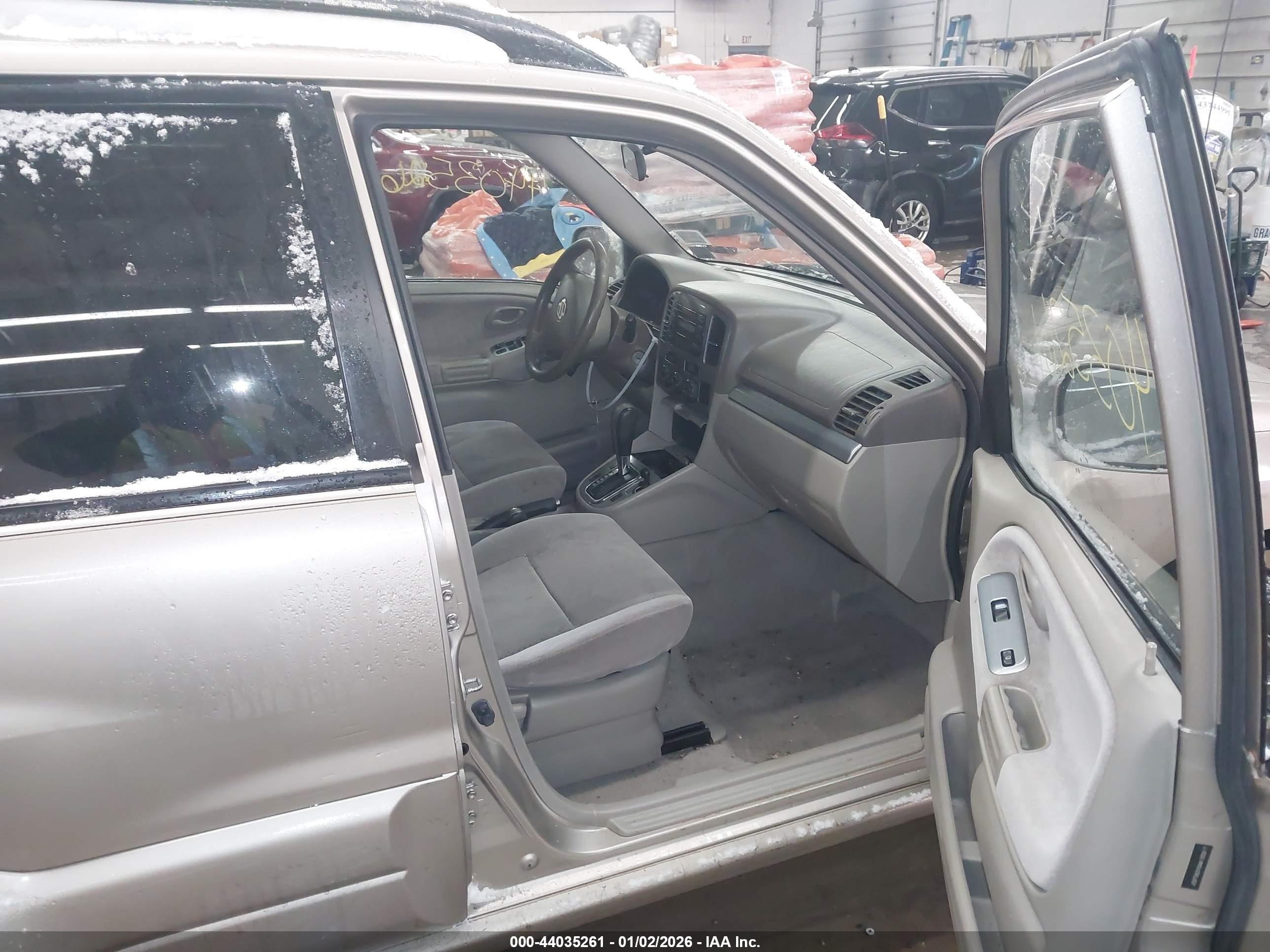 2004 Suzuki Grand Vitara Ex/lx Золотой vin: JS3TD62V544100317
