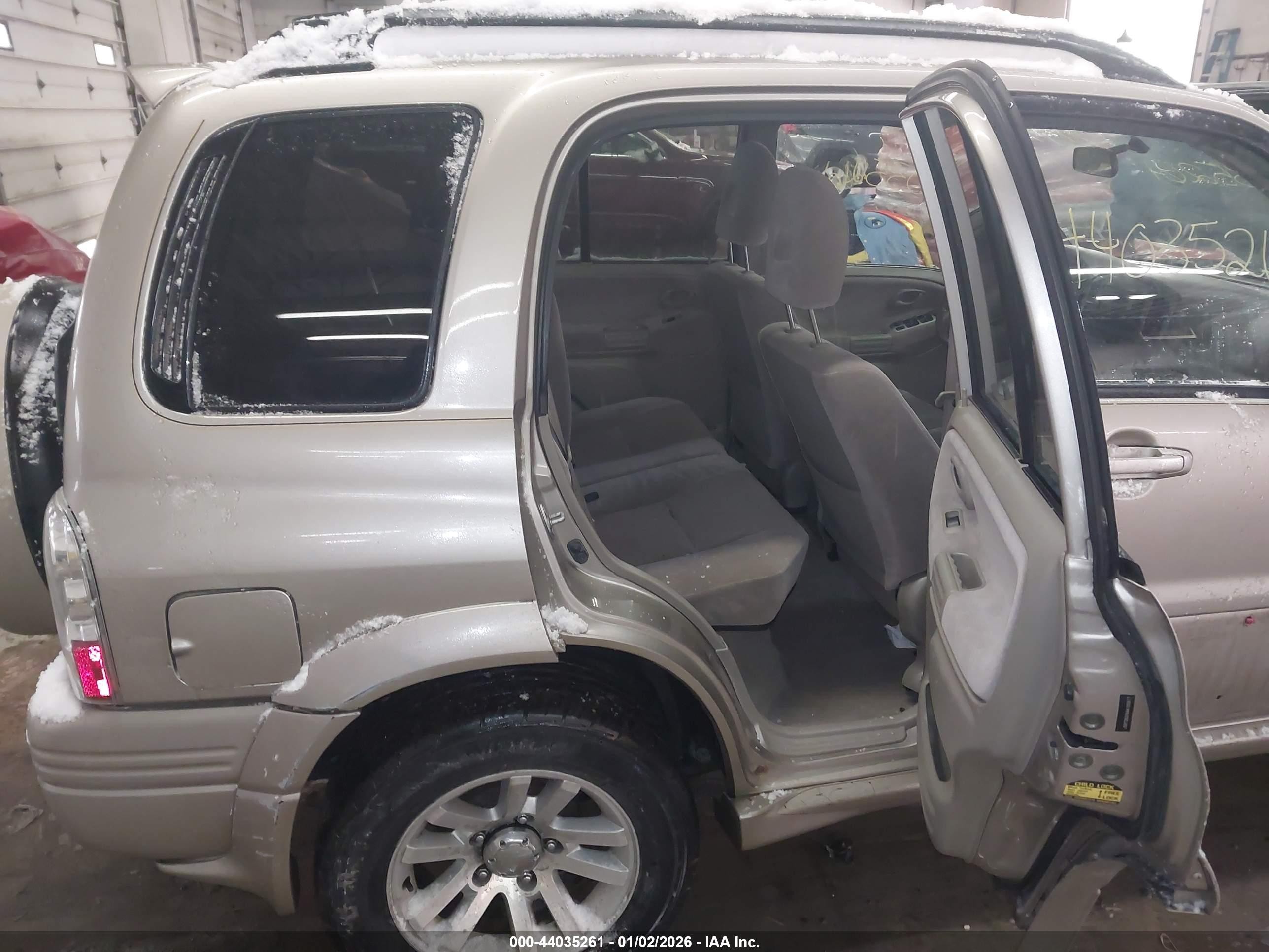 2004 Suzuki Grand Vitara Ex/lx Золотой vin: JS3TD62V544100317