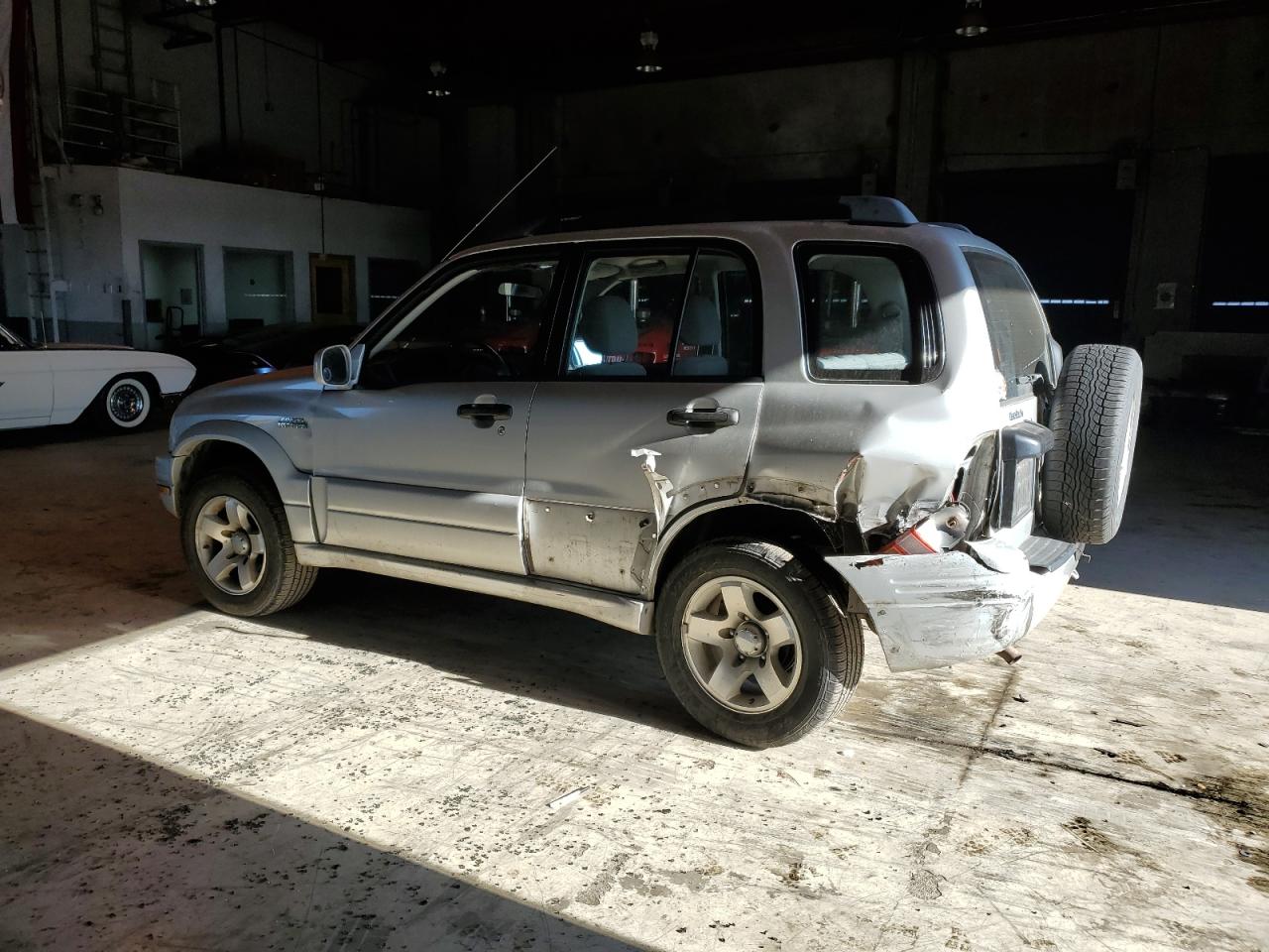 2000 Suzuki Grand Vitara Jlx Limited Silver vin: JS3TD62V5Y4107709