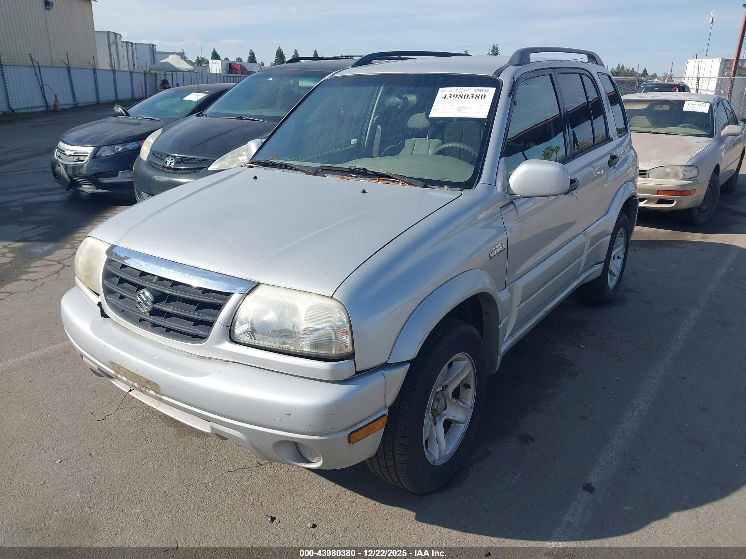2001 Suzuki Grand Vitara Jlx/jlx+/limited Silver vin: JS3TD62V714165181