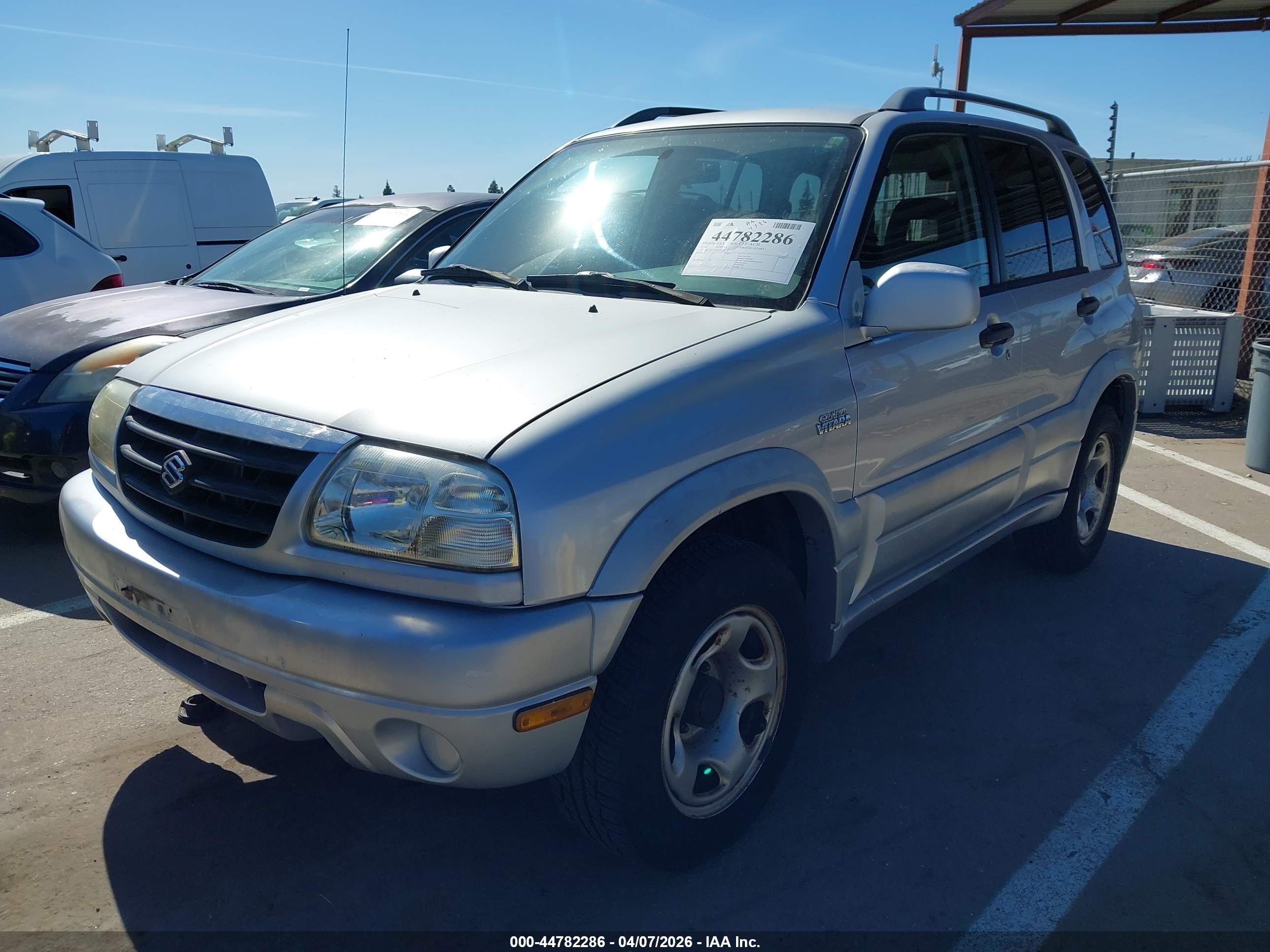 2002 Suzuki Grand Vitara Jlx/limited Silver vin: JS3TD62V824154546