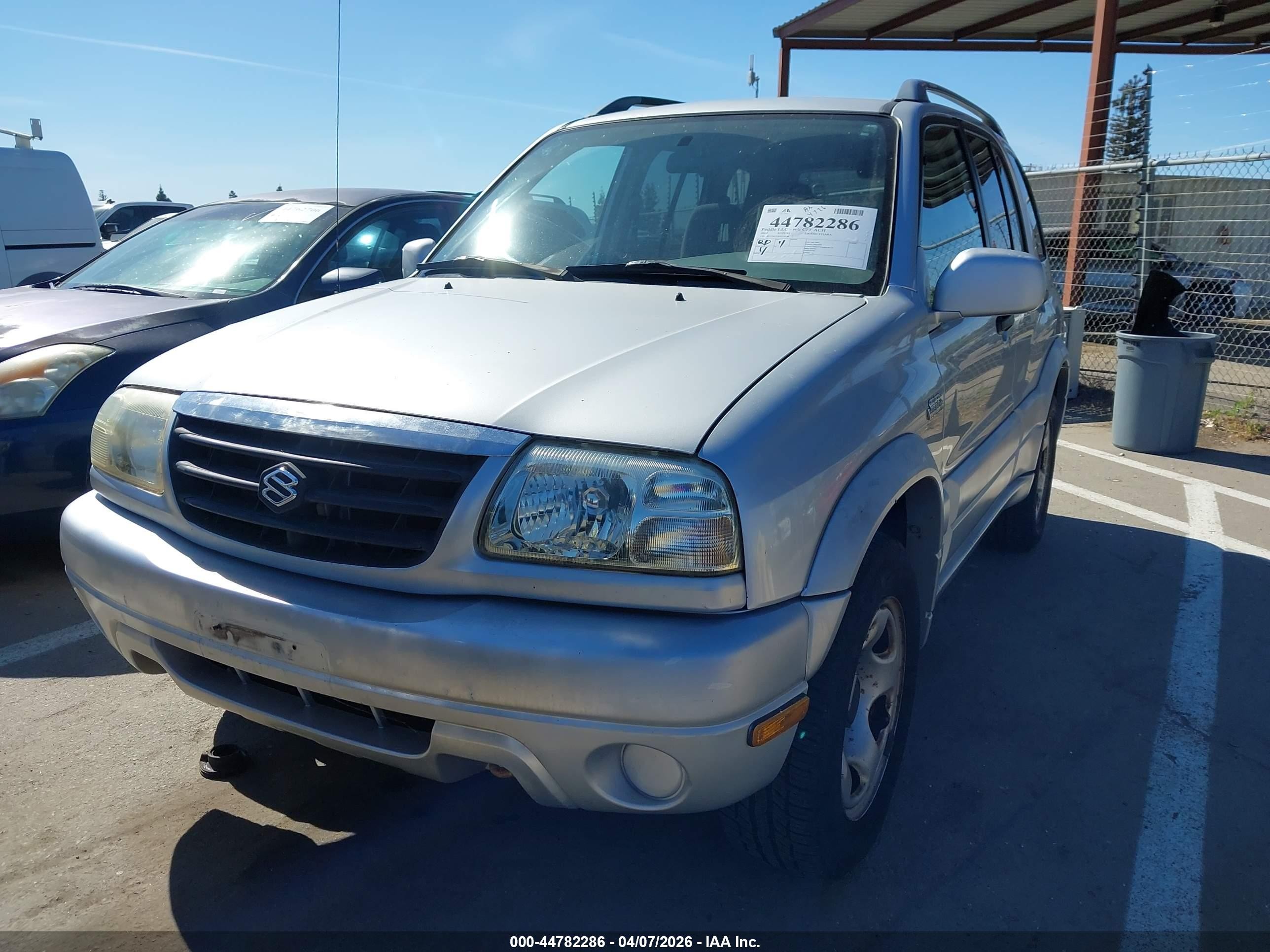 2002 Suzuki Grand Vitara Jlx/limited Silver vin: JS3TD62V824154546