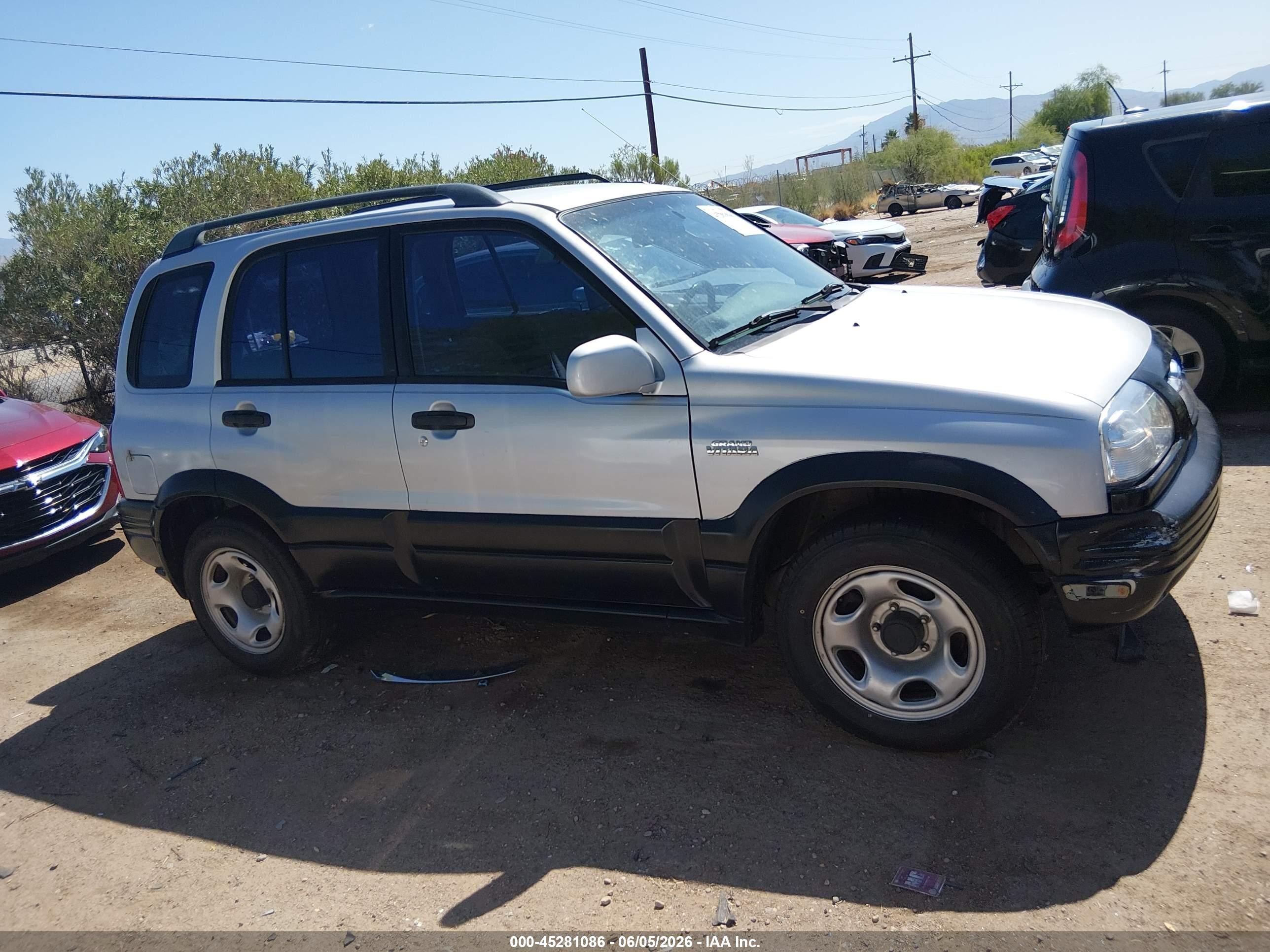 1999 Suzuki Grand Vitara Jlx/jlx+ Silver vin: JS3TD62V8X4113079