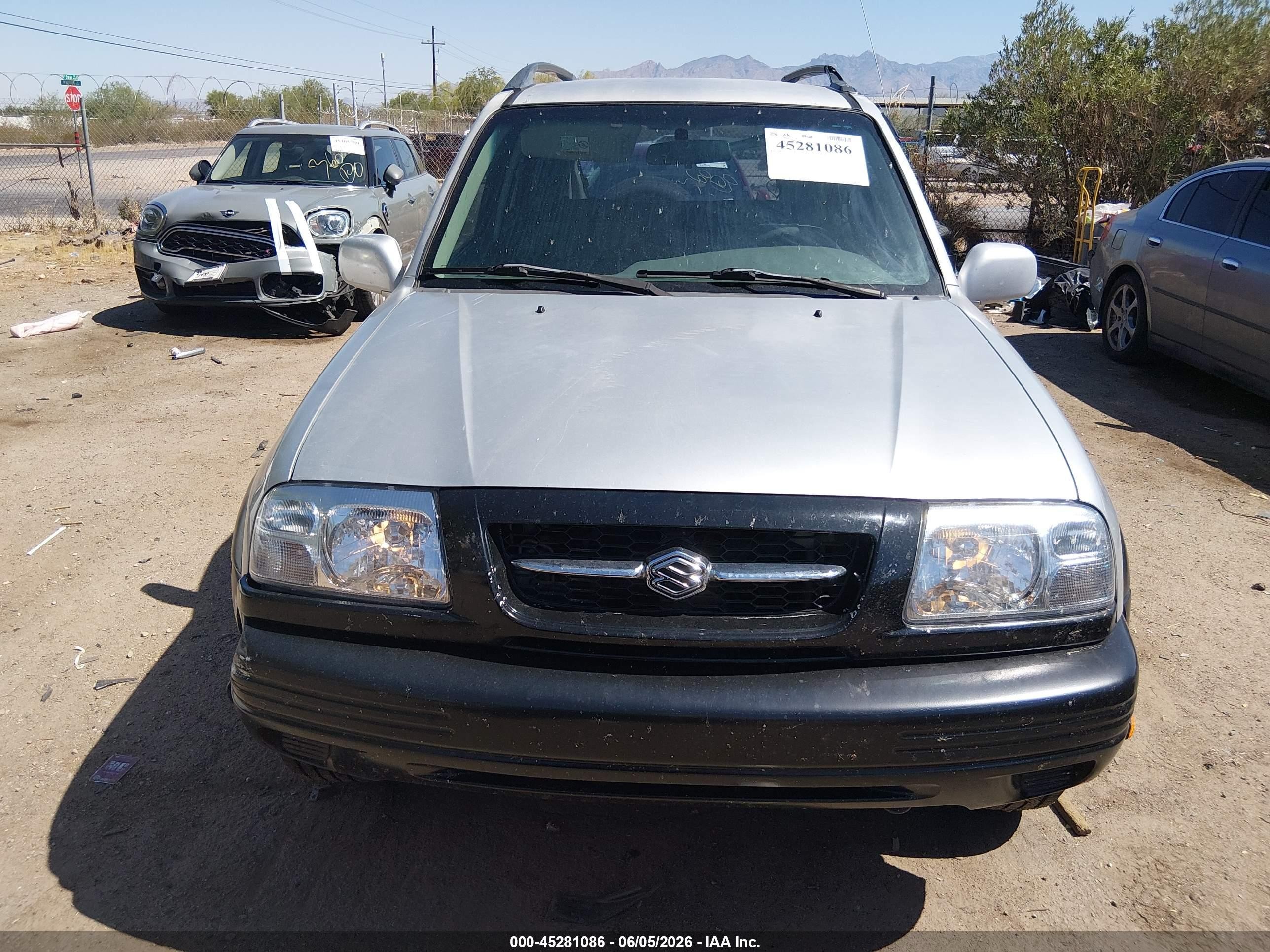 1999 Suzuki Grand Vitara Jlx/jlx+ Silver vin: JS3TD62V8X4113079