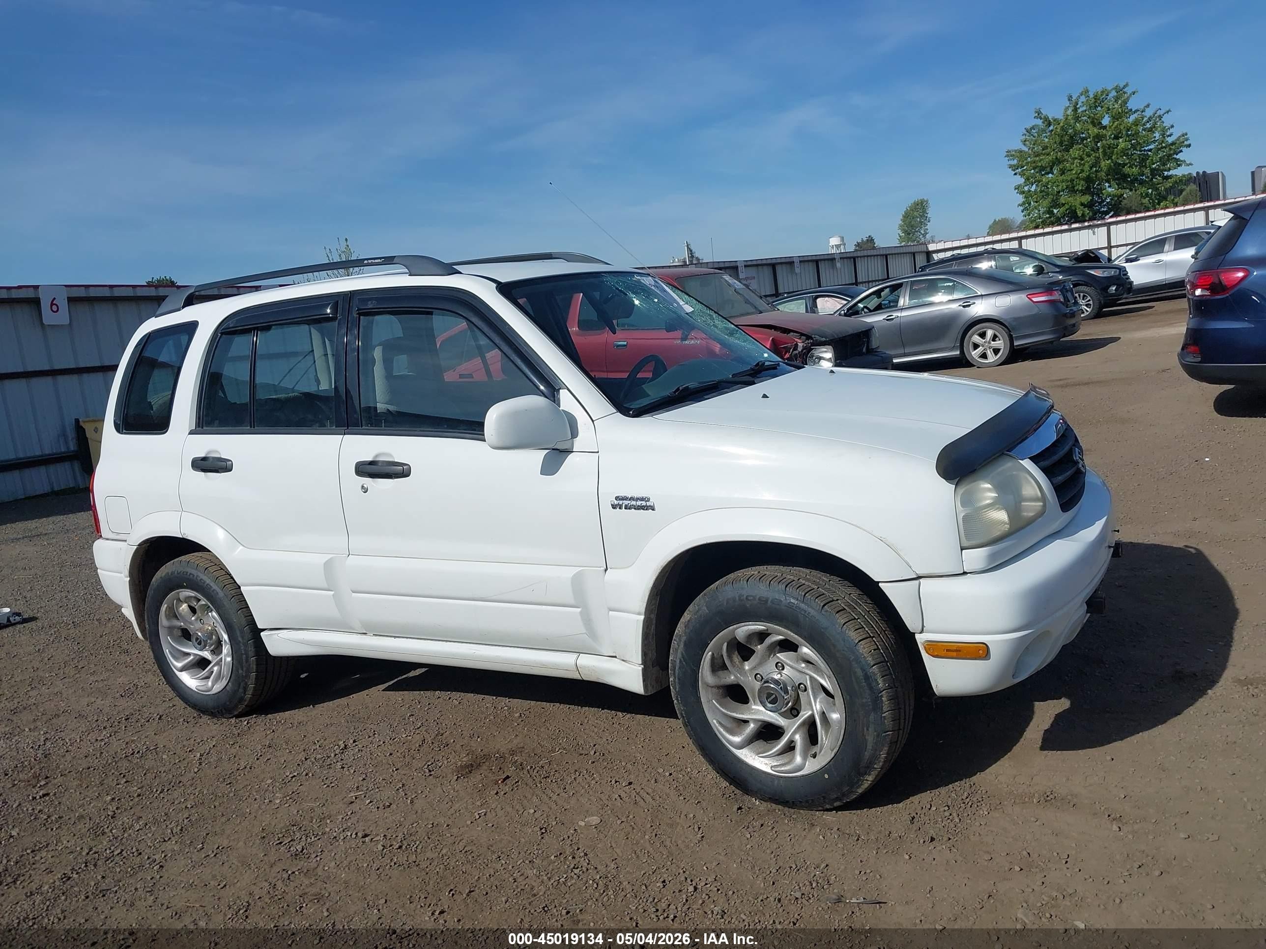 2001 Suzuki Grand Vitara Jlx/jlx+/limited White vin: JS3TD62V914155171