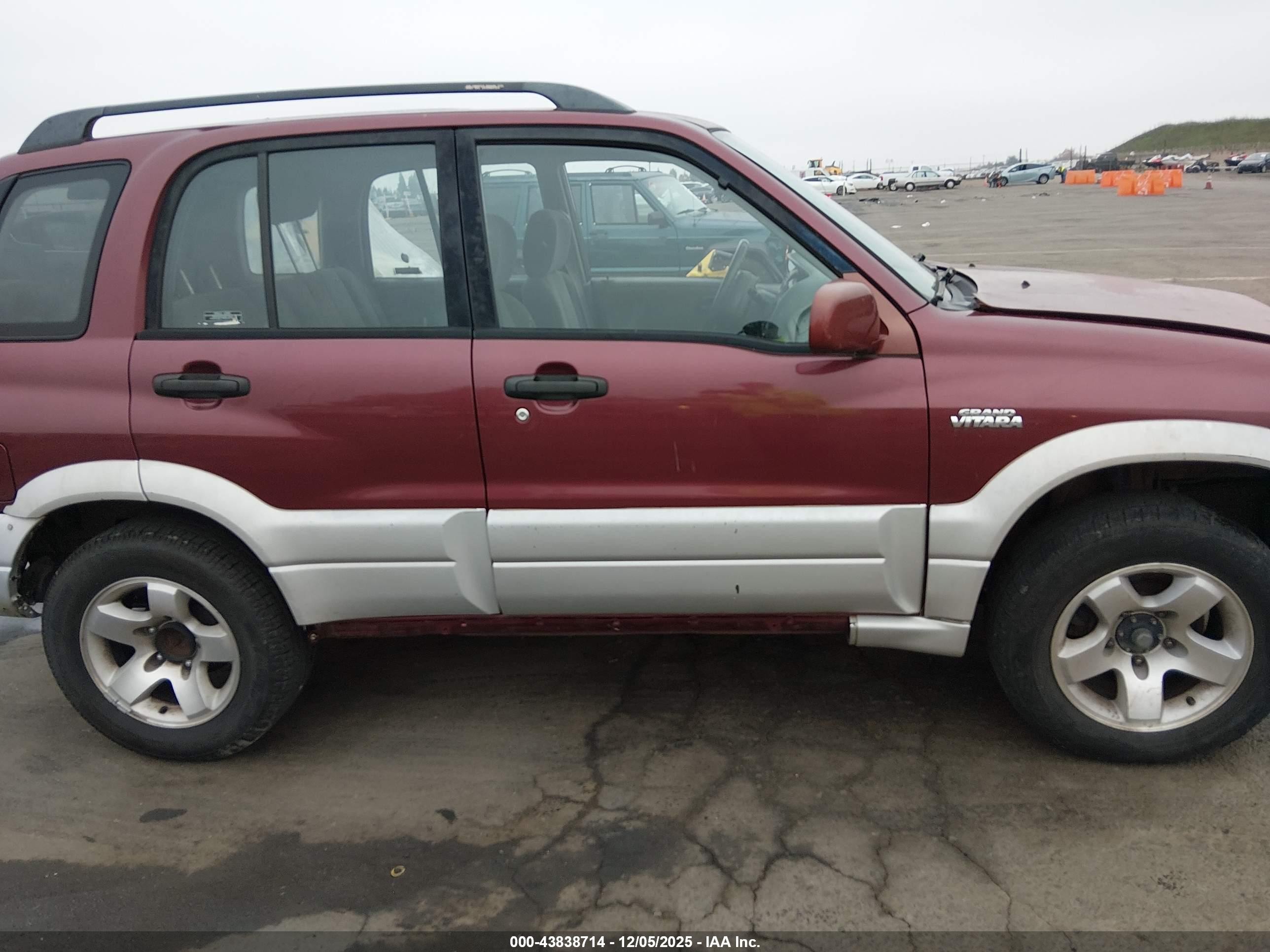 2000 Suzuki Grand Vitara Jlx/jlx+/limited Burgundy vin: JS3TD62V9Y4112122