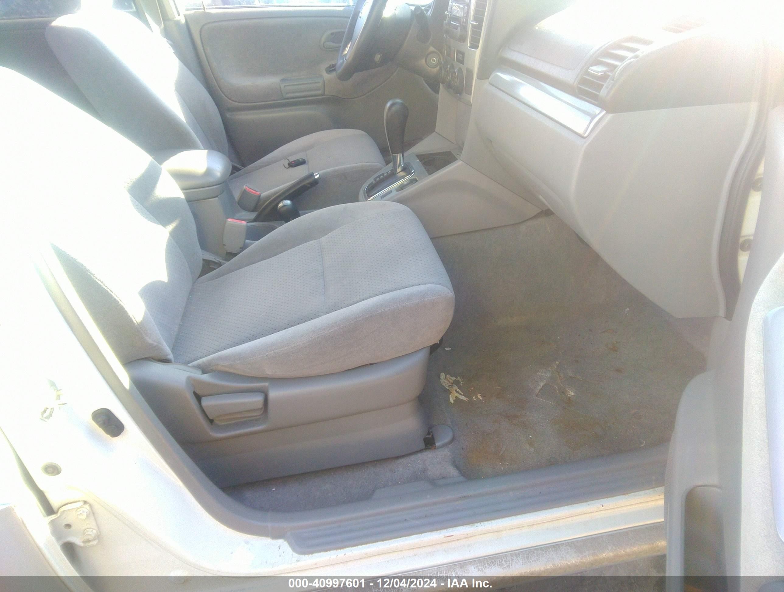 Price & History 2004 Suzuki Grand Vitara Ex/lx 2.5l V-6 Dohc