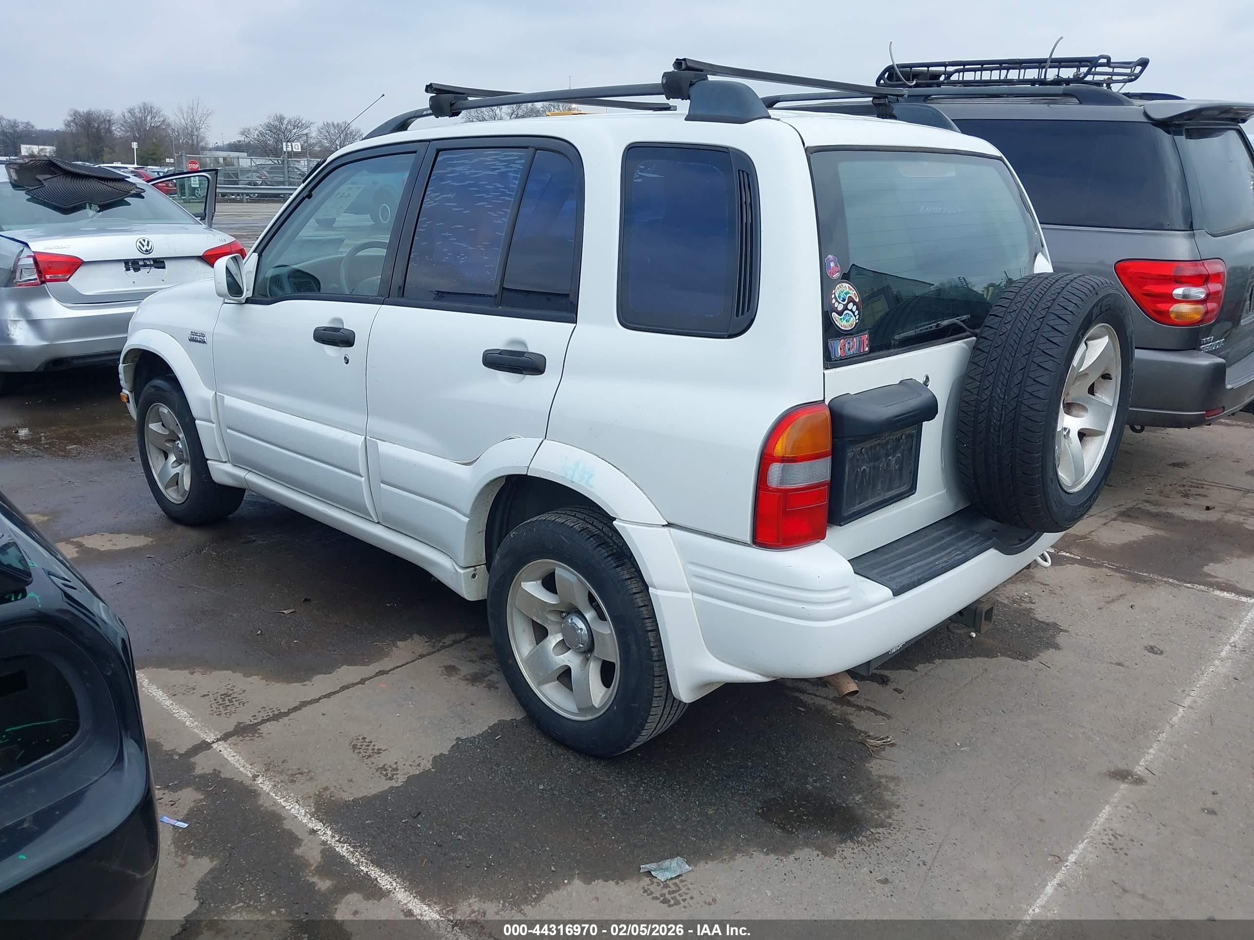 1999 Suzuki Grand Vitara Jlx/jlx+ White vin: JS3TD62VXX4120292