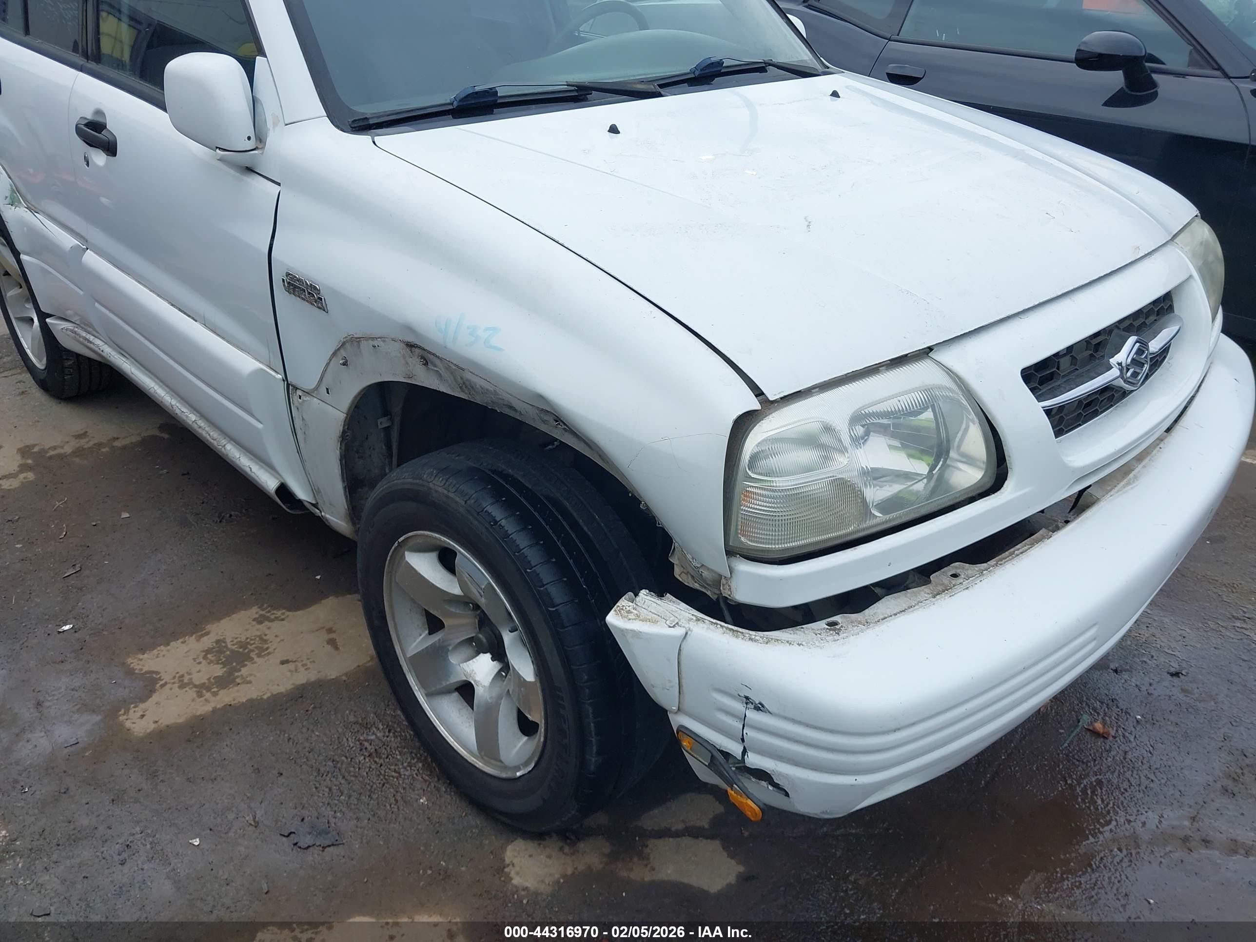1999 Suzuki Grand Vitara Jlx/jlx+ White vin: JS3TD62VXX4120292