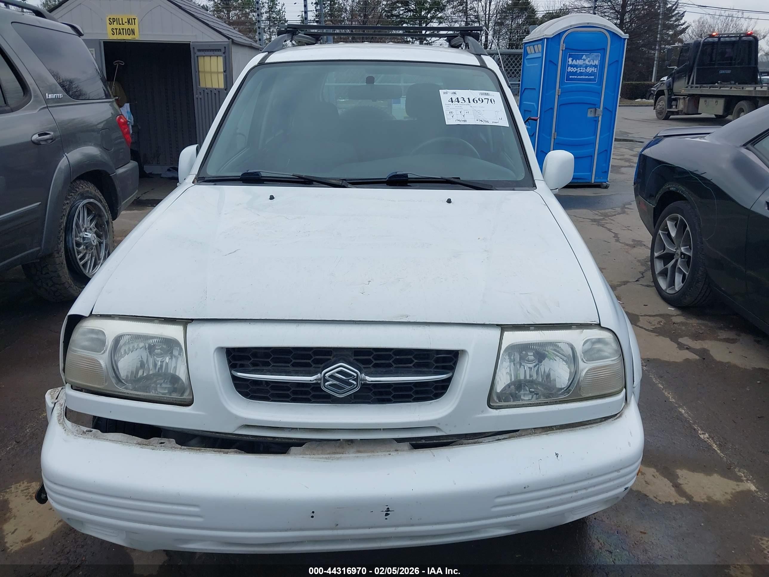 1999 Suzuki Grand Vitara Jlx/jlx+ White vin: JS3TD62VXX4120292
