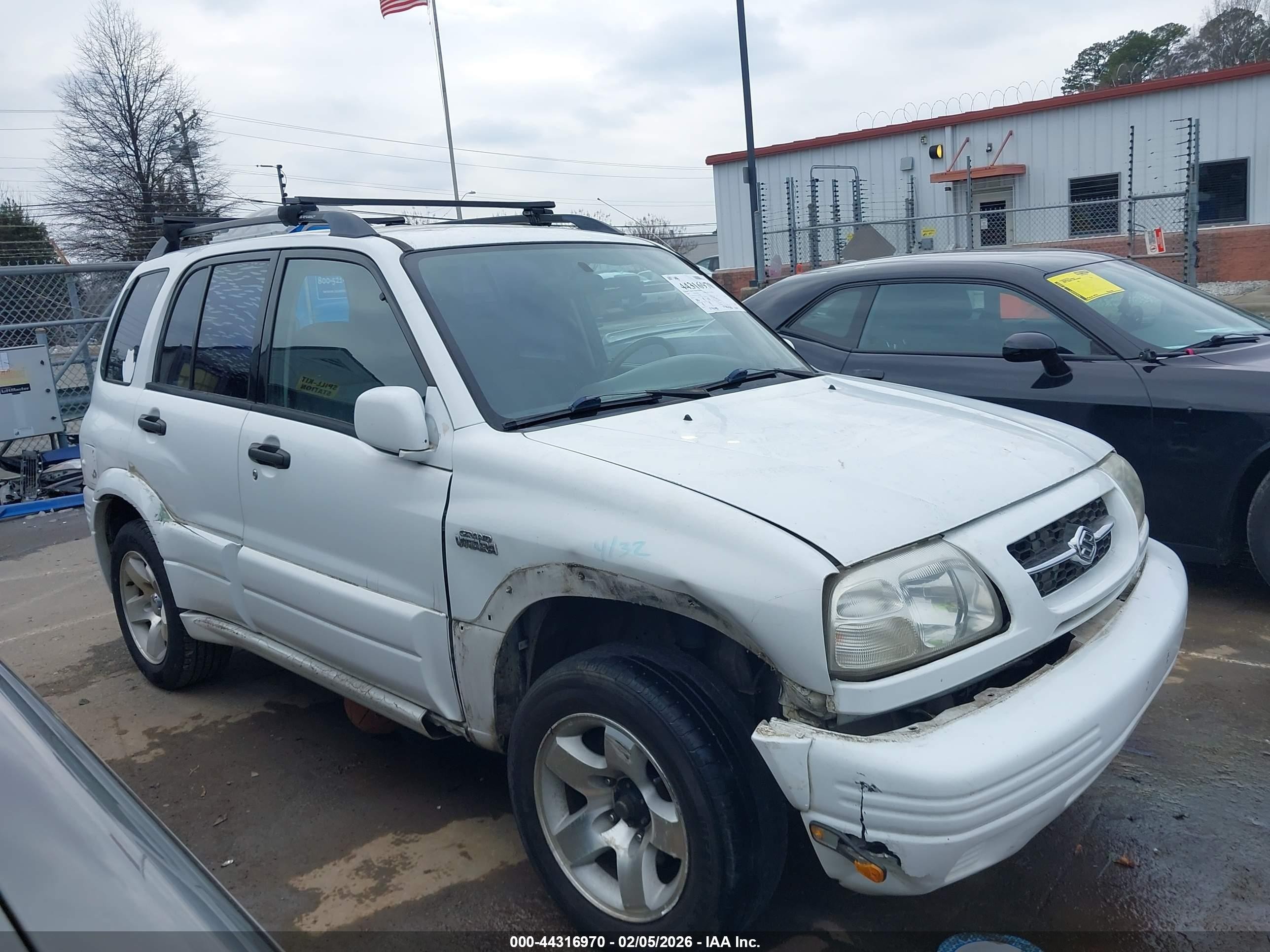 1999 Suzuki Grand Vitara Jlx/jlx+ White vin: JS3TD62VXX4120292