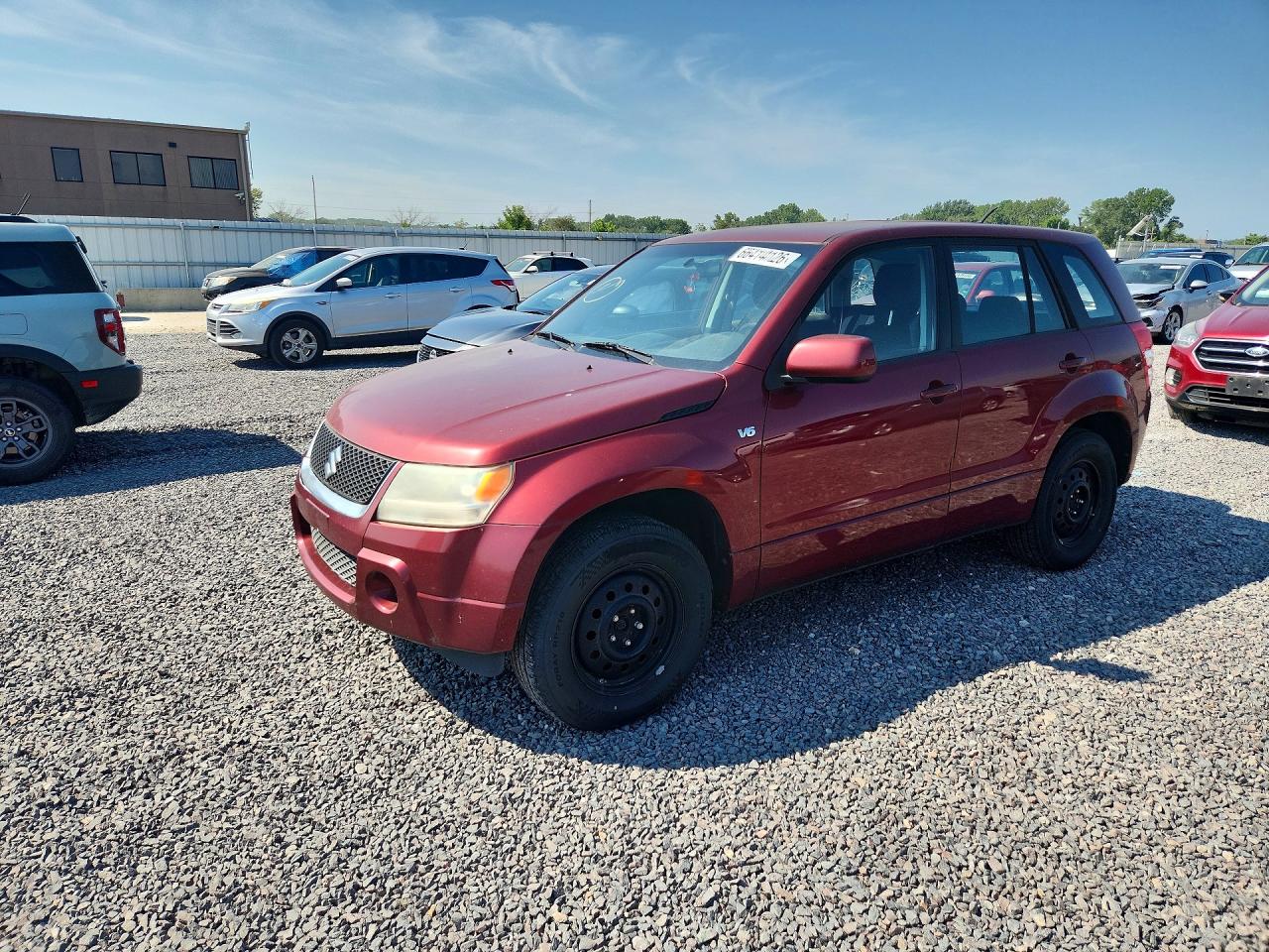 2008 Suzuki Grand Vitara Red vin: JS3TD941084100341