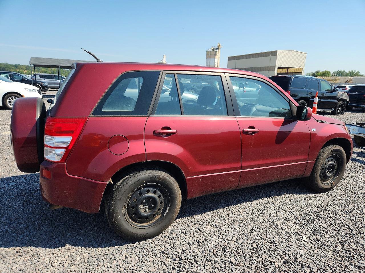 2008 Suzuki Grand Vitara Red vin: JS3TD941084100341