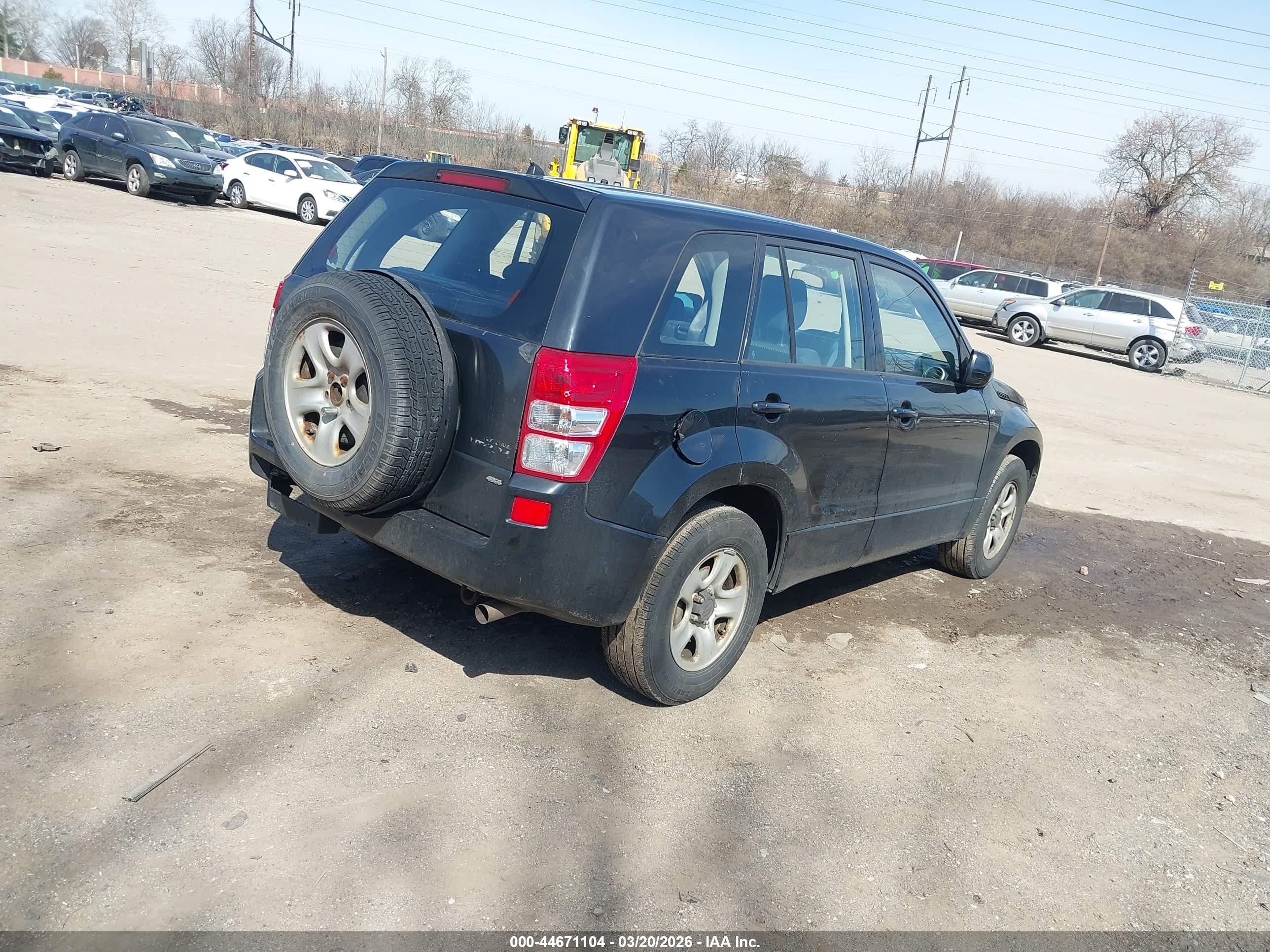 2007 Suzuki Grand Vitara   Black vin: JS3TD941274203307