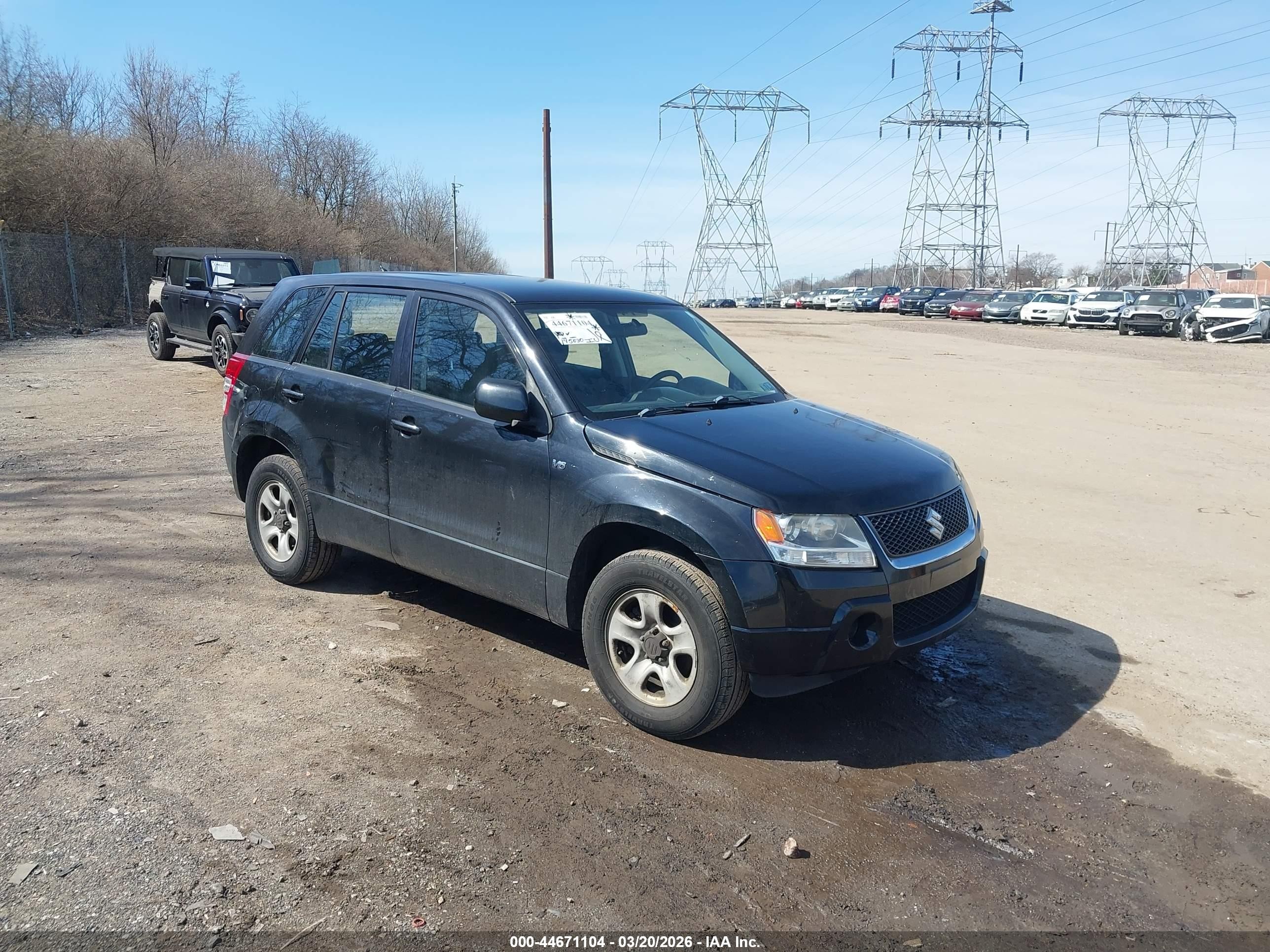 2007 Suzuki Grand Vitara   Black vin: JS3TD941274203307