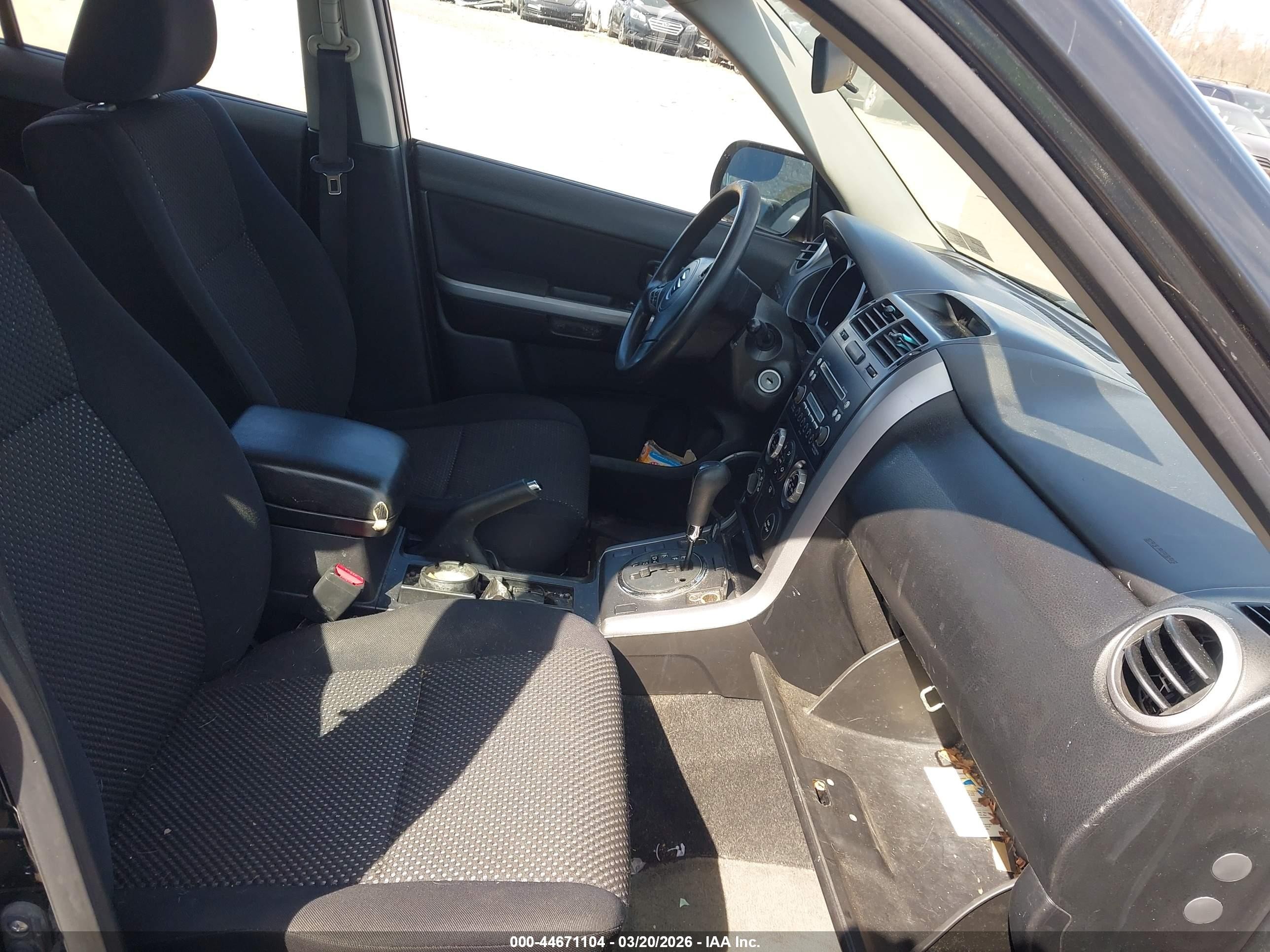 2007 Suzuki Grand Vitara   Black vin: JS3TD941274203307