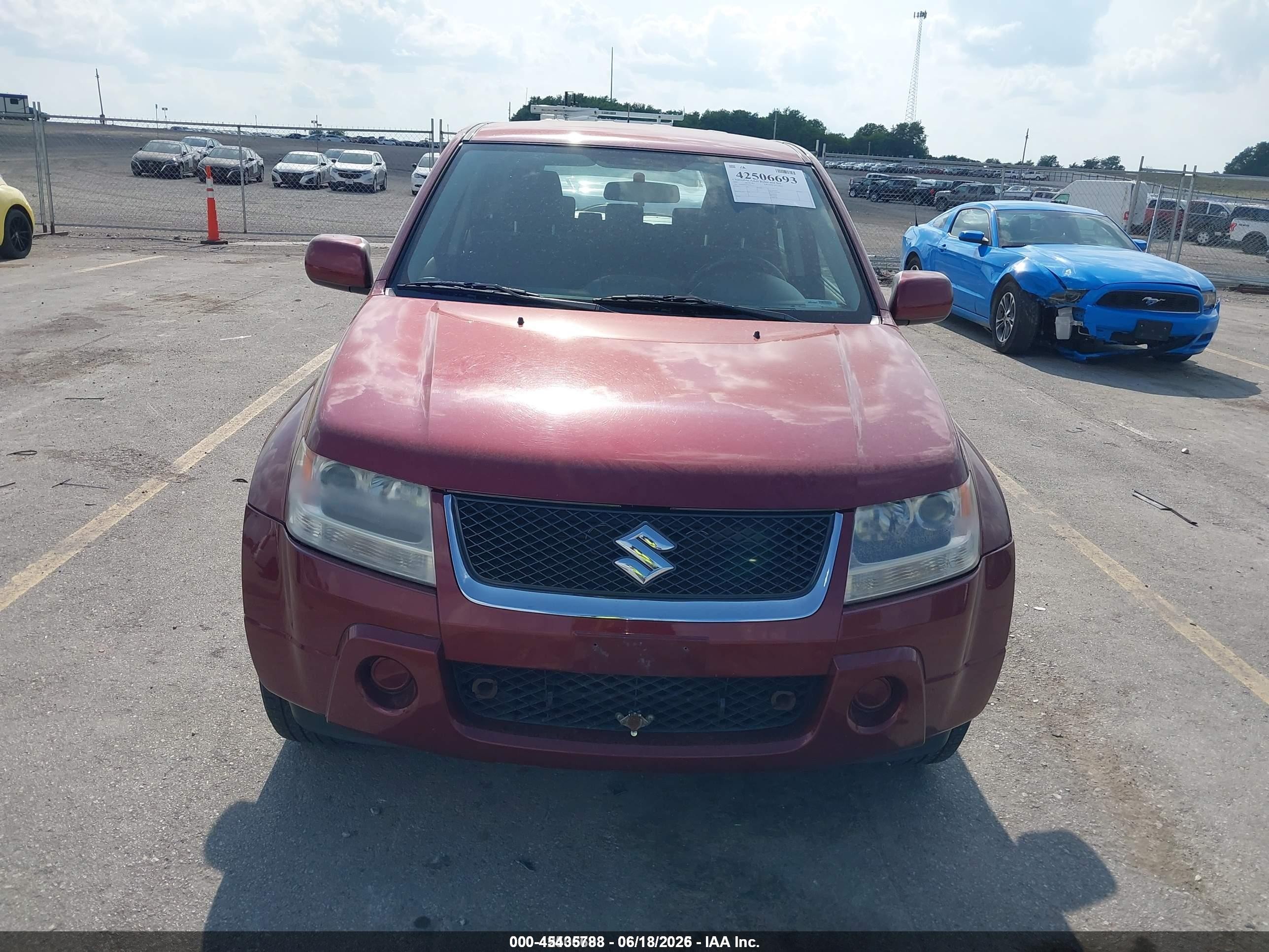 2007 Suzuki Grand Vitara   Red vin: JS3TD941274205171