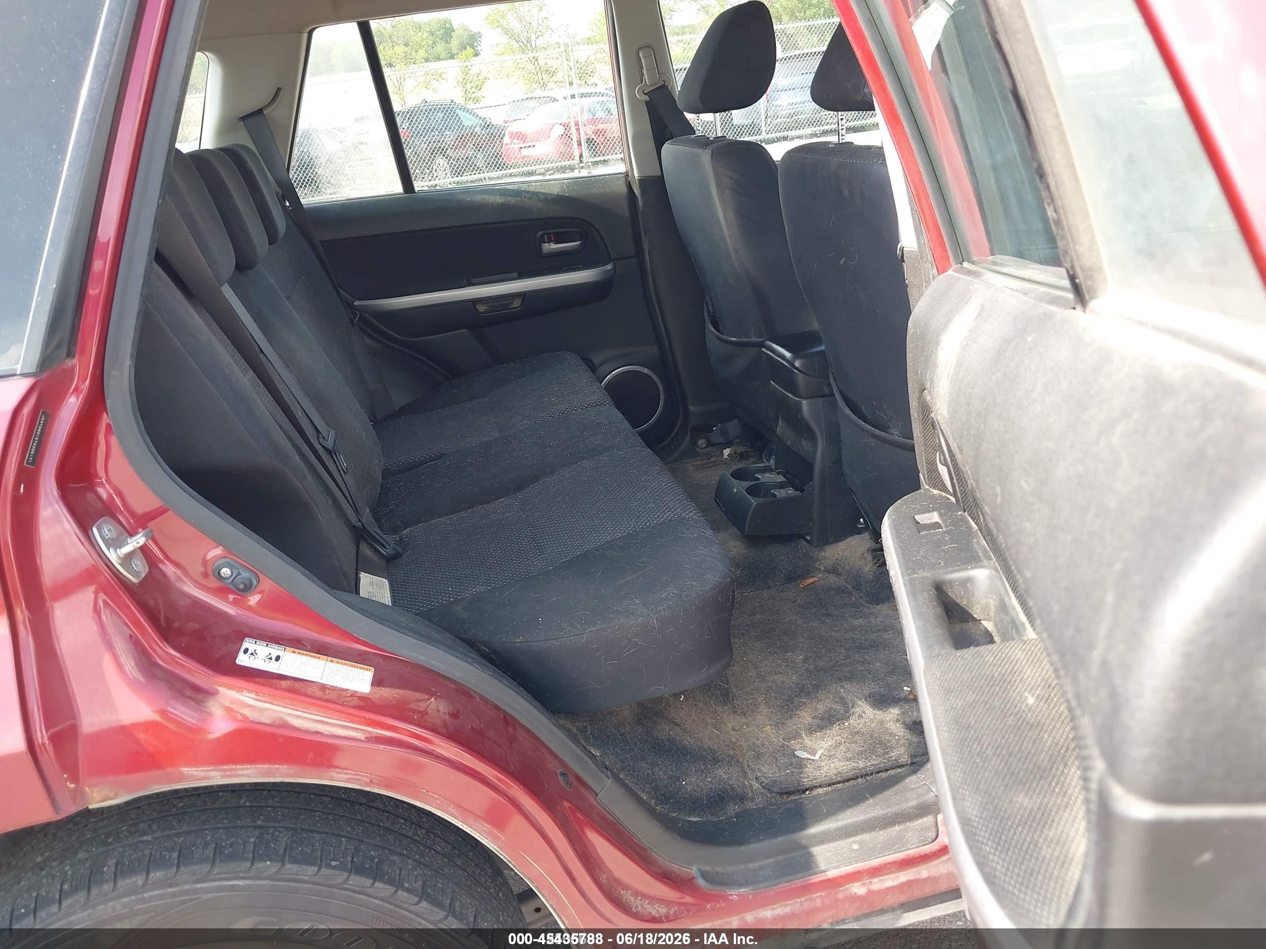 2007 Suzuki Grand Vitara   Red vin: JS3TD941274205171
