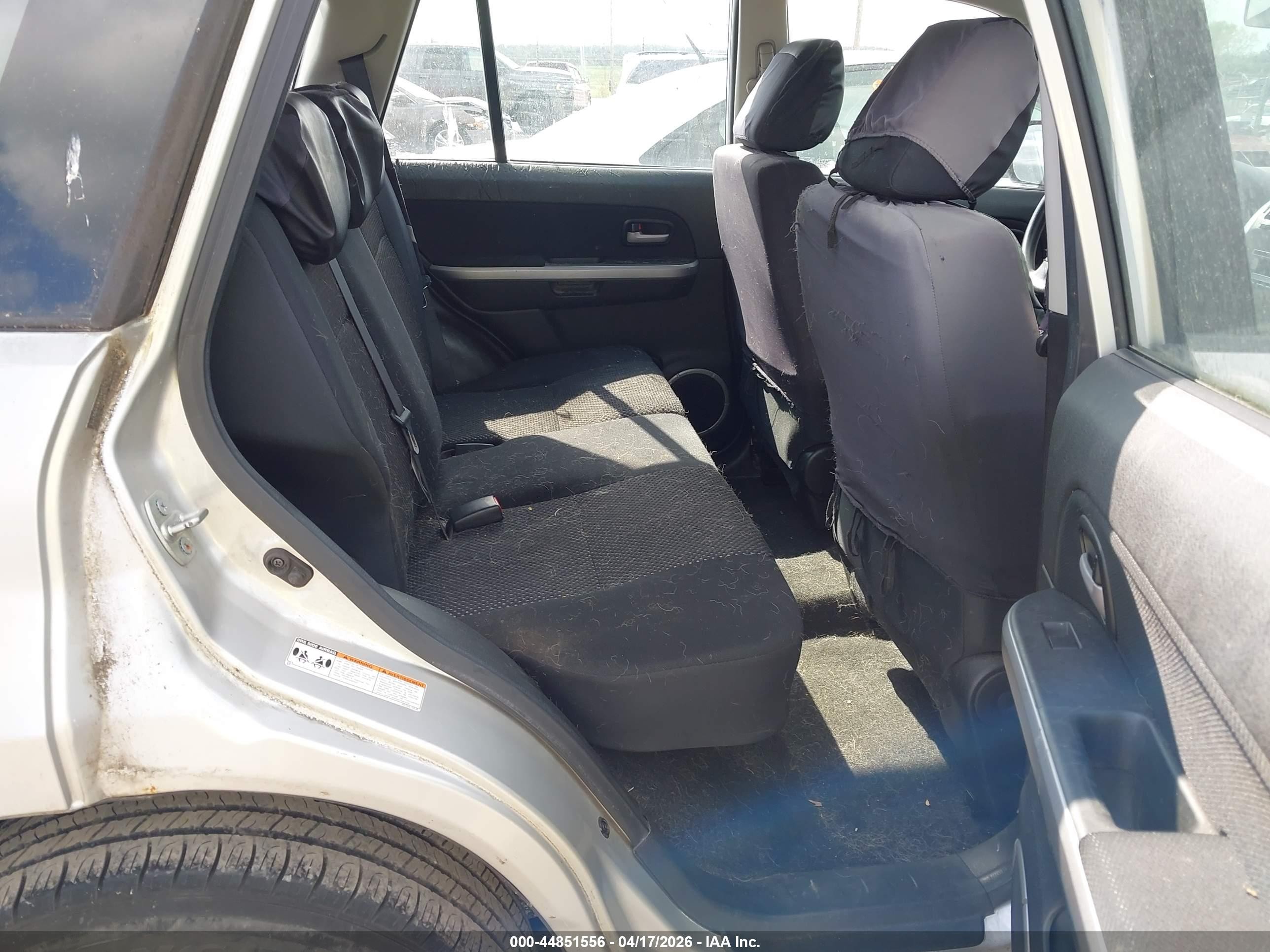 2008 Suzuki Grand Vitara   Серебряный vin: JS3TD941284100177