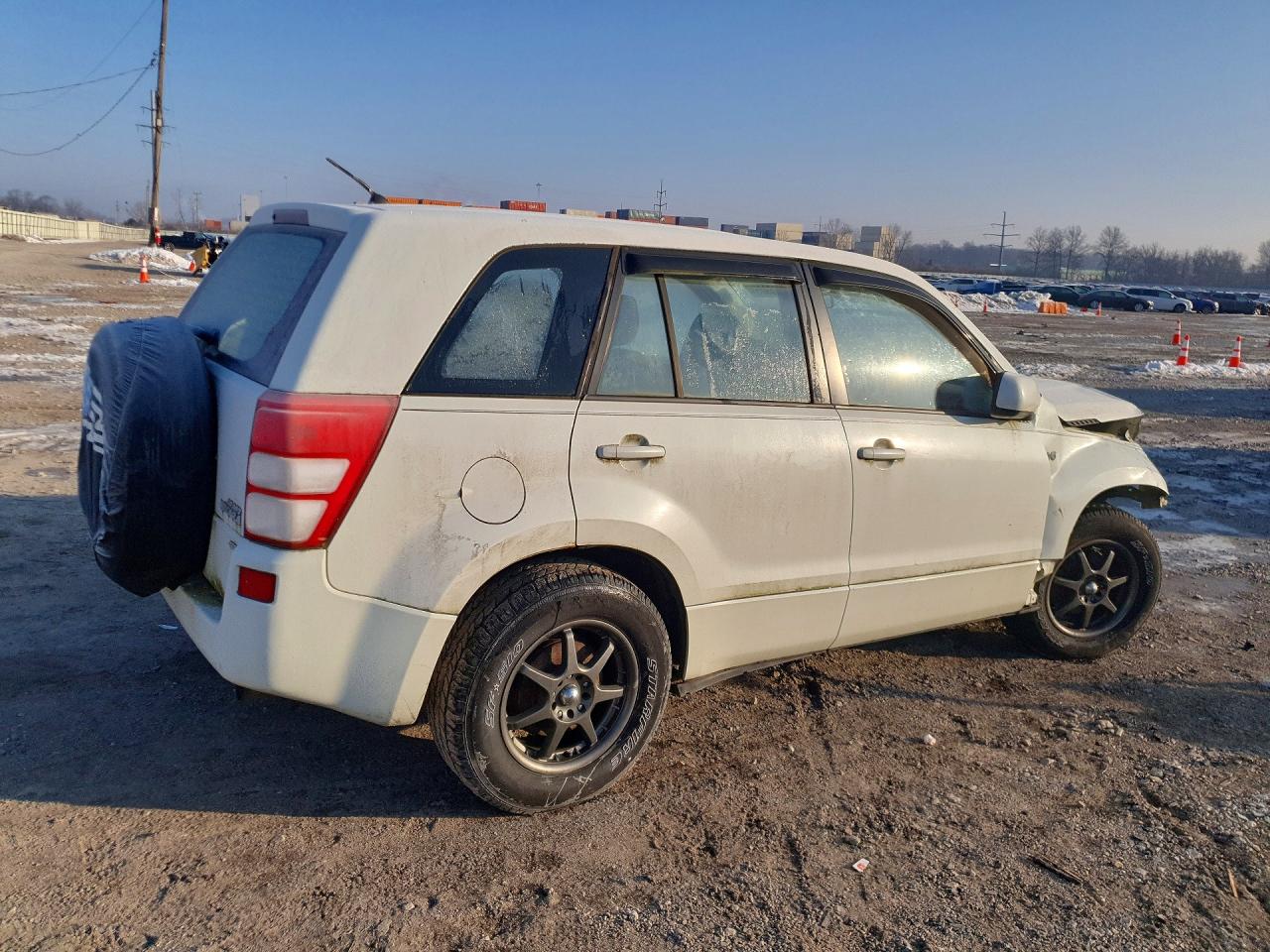 2007 Suzuki Grand Vitara White vin: JS3TD941574202541