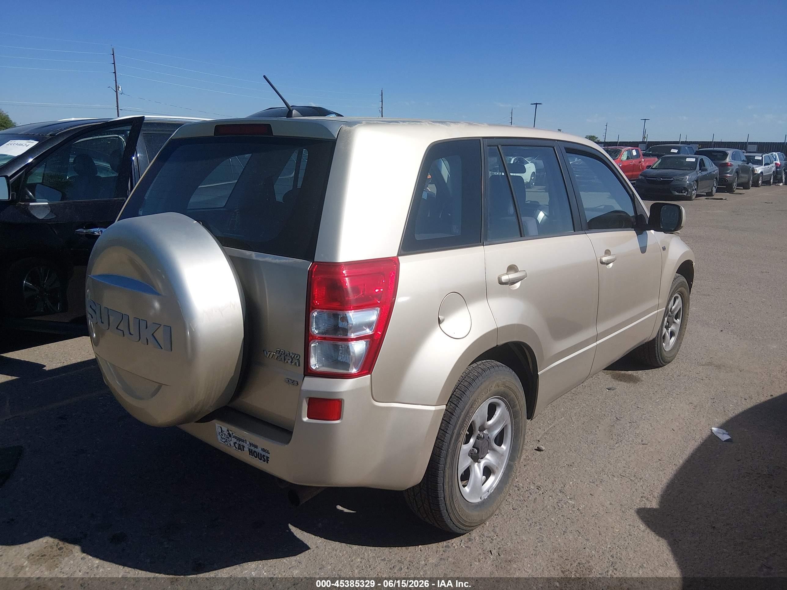 2007 Suzuki Grand Vitara   Brown vin: JS3TD941674200538
