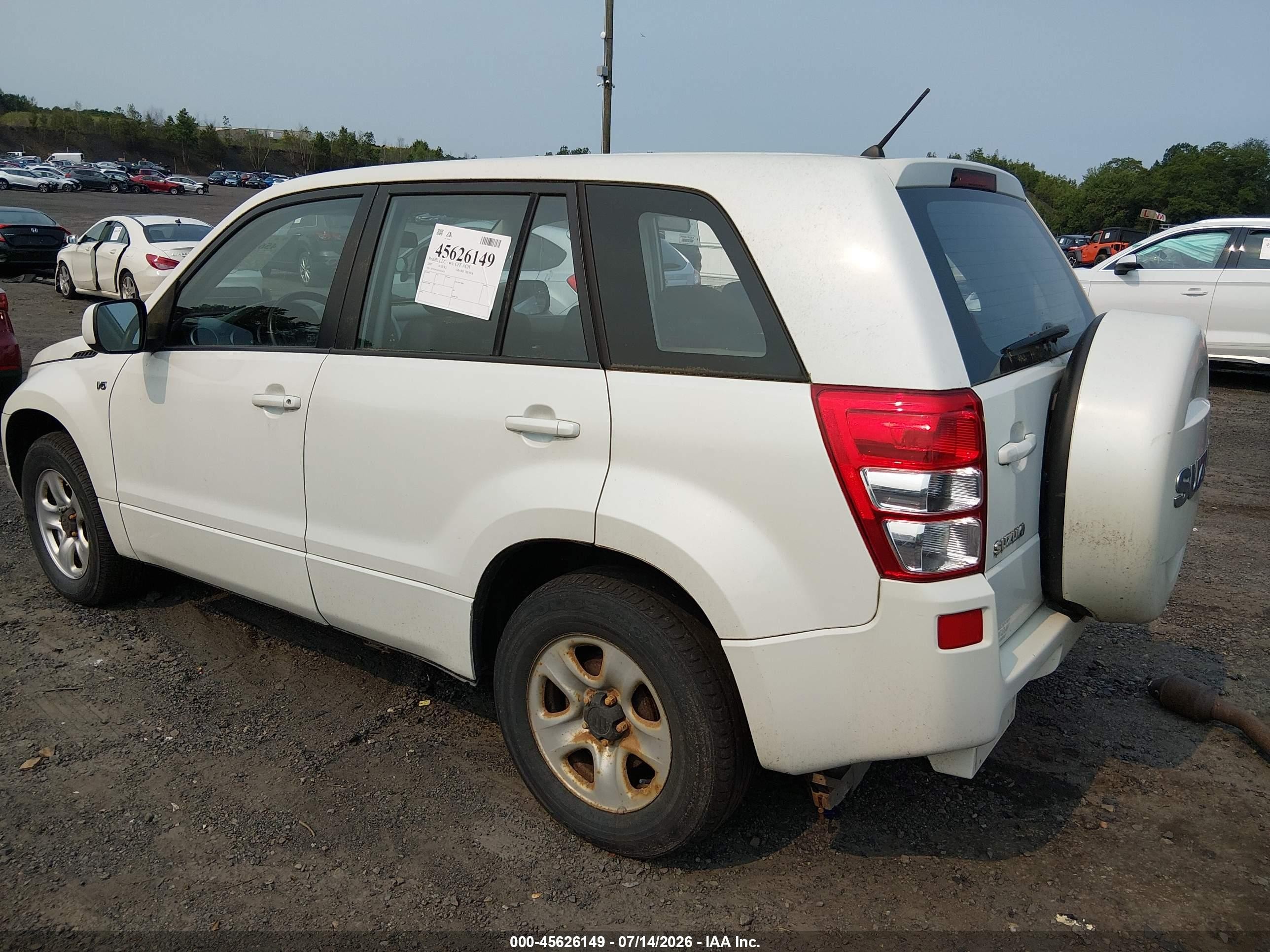 2007 Suzuki Grand Vitara White vin: JS3TD941874203473
