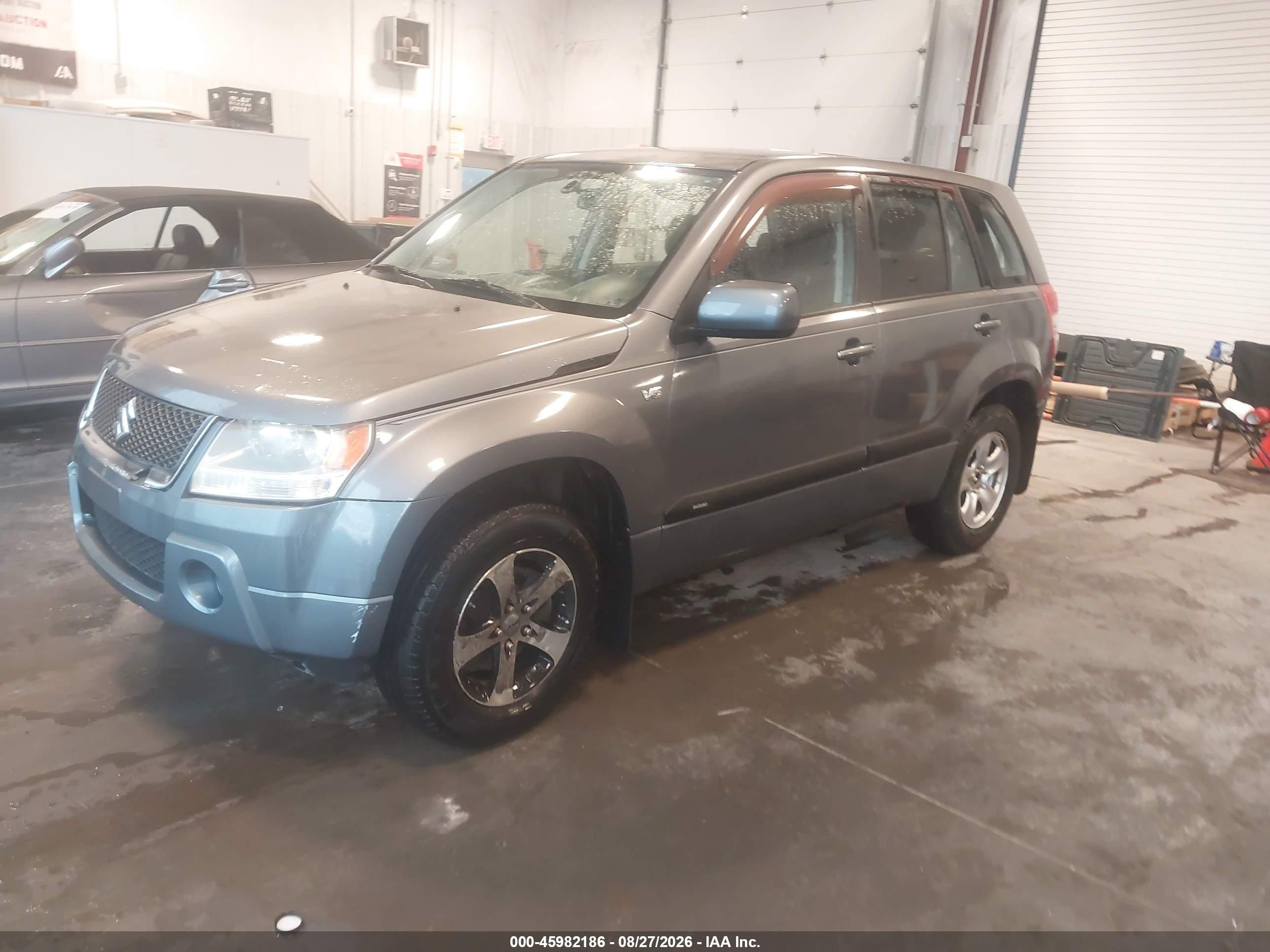2007 Suzuki Grand Vitara   Gray vin: JS3TD941974200260