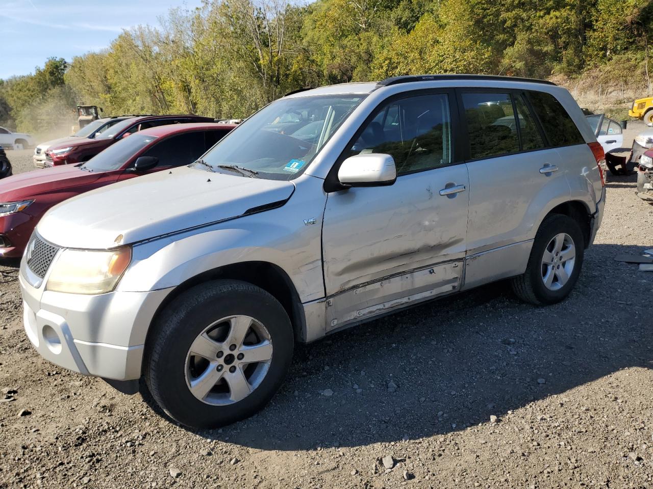 2006 Suzuki Grand Vitara Premium Silver vin: JS3TD943064100953
