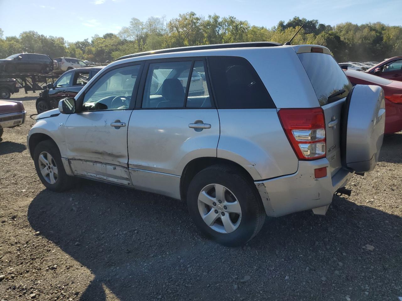 2006 Suzuki Grand Vitara Premium Silver vin: JS3TD943064100953