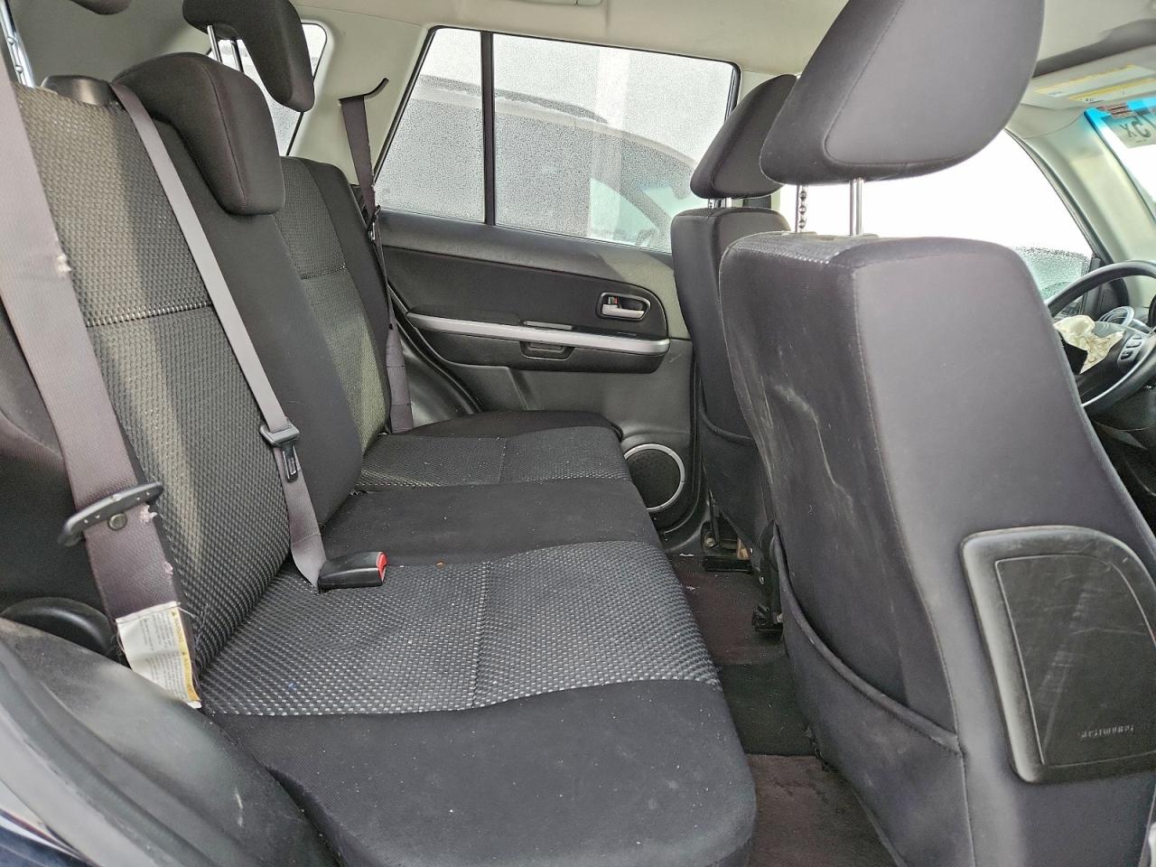 2006 Suzuki Grand Vitara Premium Black vin: JS3TD943264103904