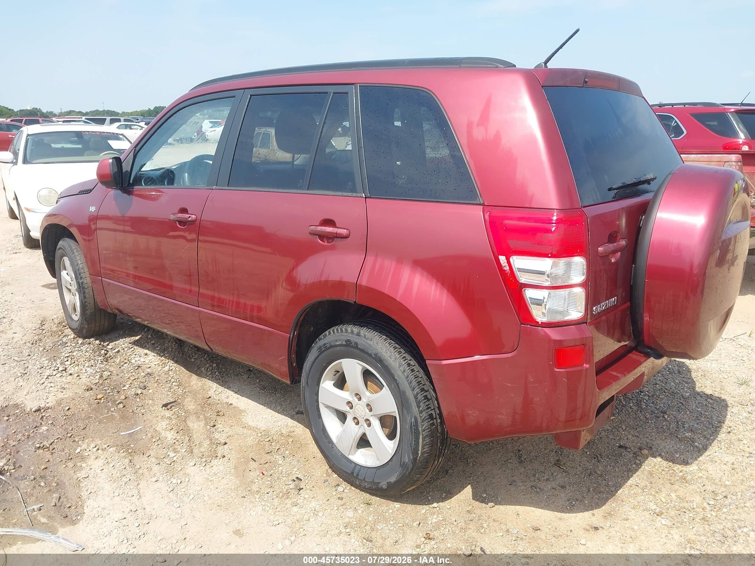 2006 Suzuki Grand Vitara Premium Burgundy vin: JS3TD943364101157