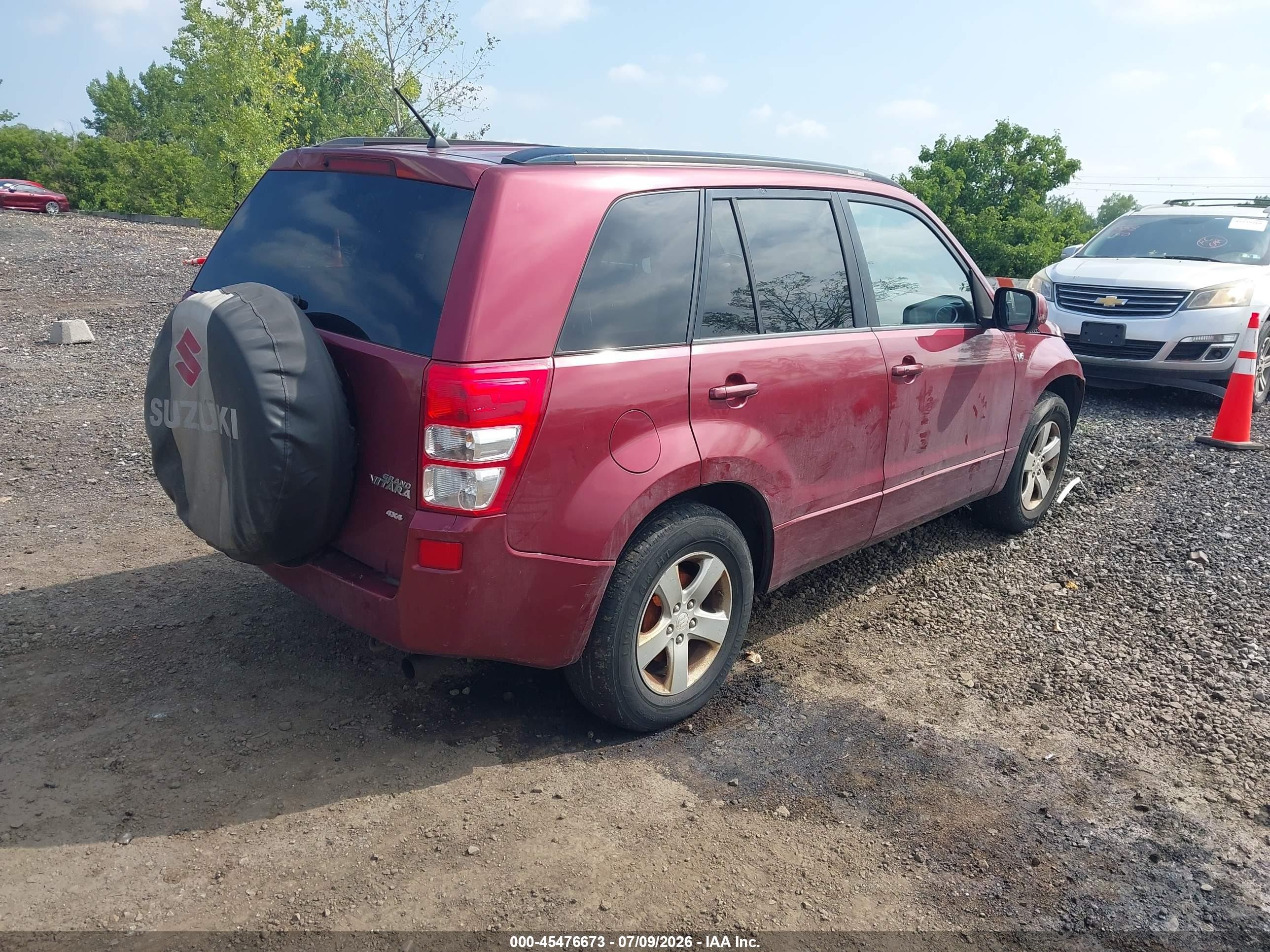 2008 Suzuki Grand Vitara Xsport W/snrf Red vin: JS3TD944084102195