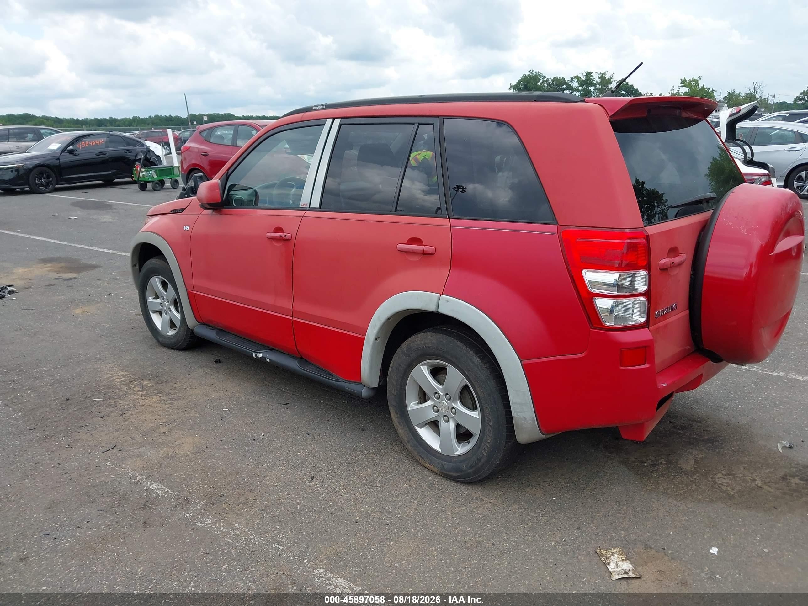 2006 Suzuki Grand Vitara Xsport Red vin: JS3TD944164100470