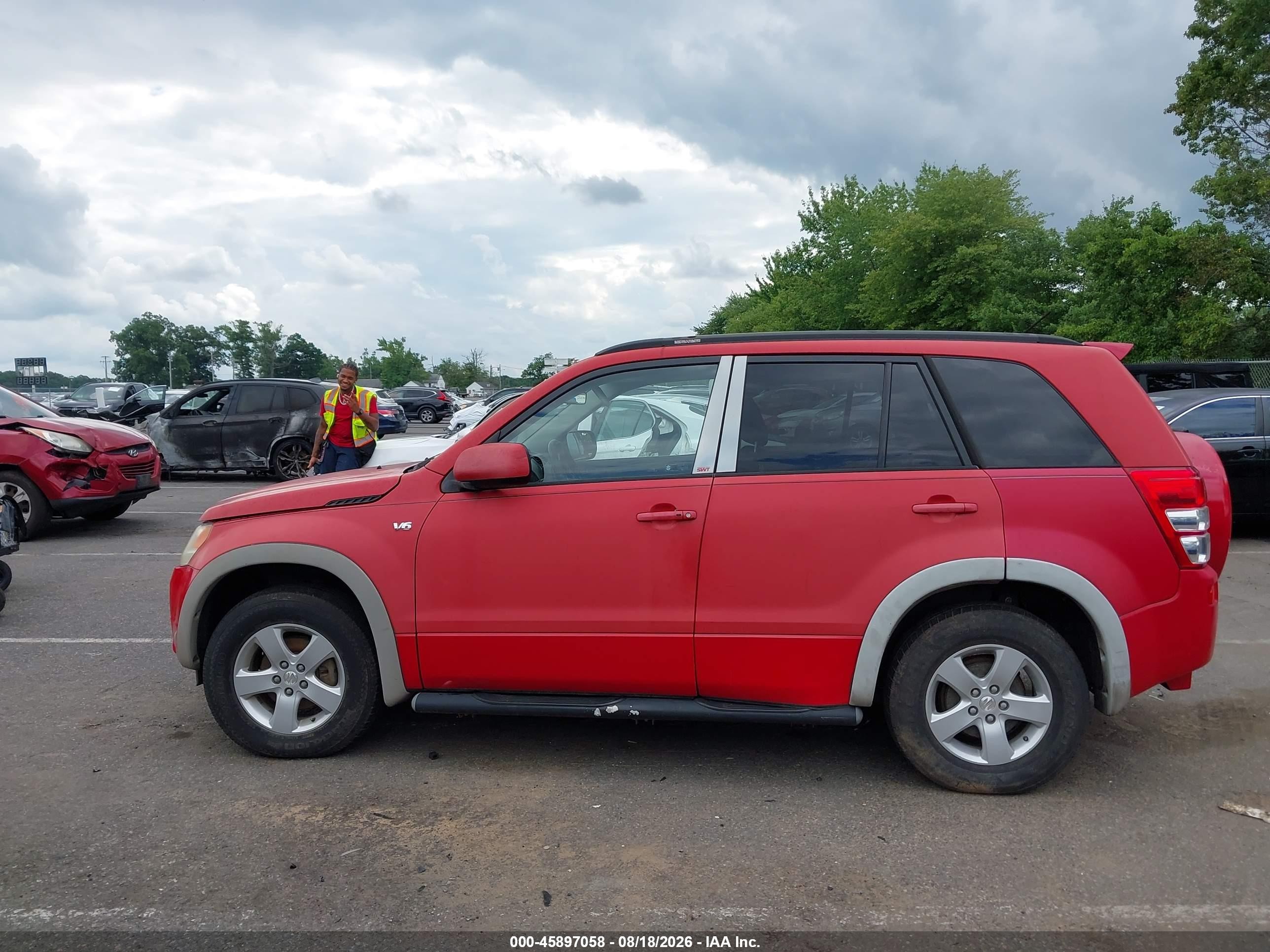 2006 Suzuki Grand Vitara Xsport Red vin: JS3TD944164100470