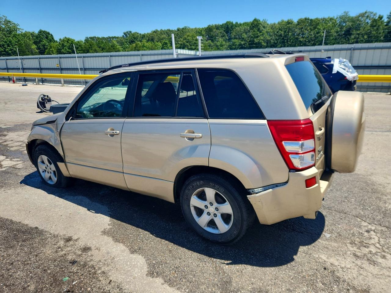 2006 Suzuki Grand Vitara Xsport Gold vin: JS3TD944164103126