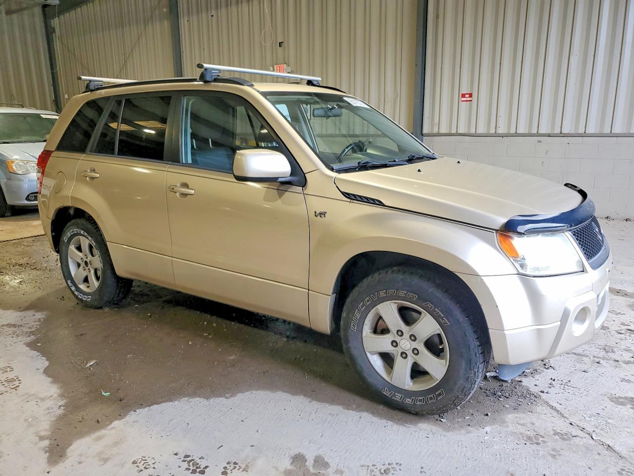 2008 Suzuki Grand Vitara Xsport Beige vin: JS3TD944684100113