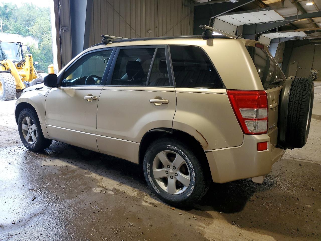 2008 Suzuki Grand Vitara Xsport Beige vin: JS3TD944684100113
