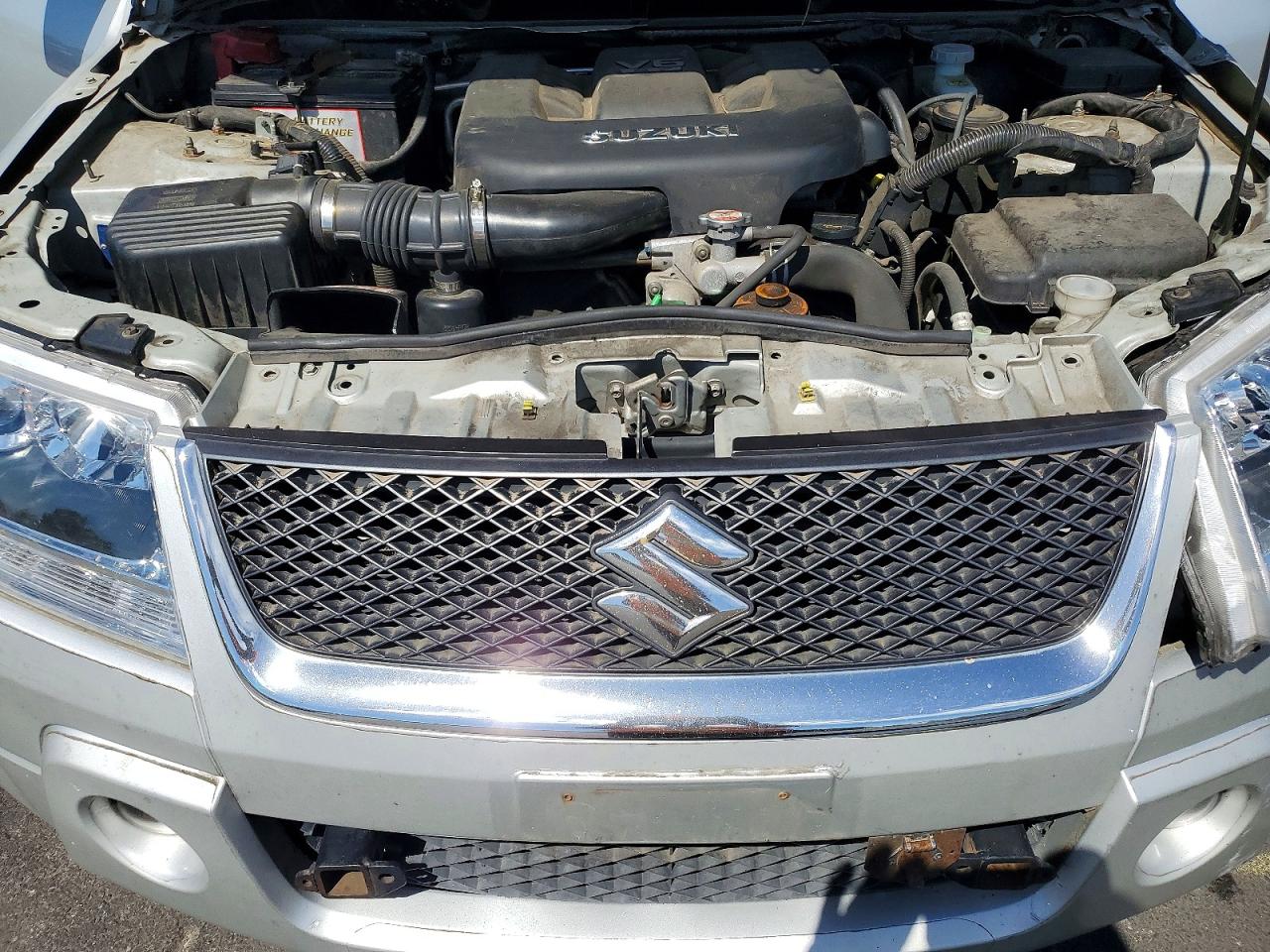 2006 Suzuki Grand Vitara Xsport Silver vin: JS3TD944764100330