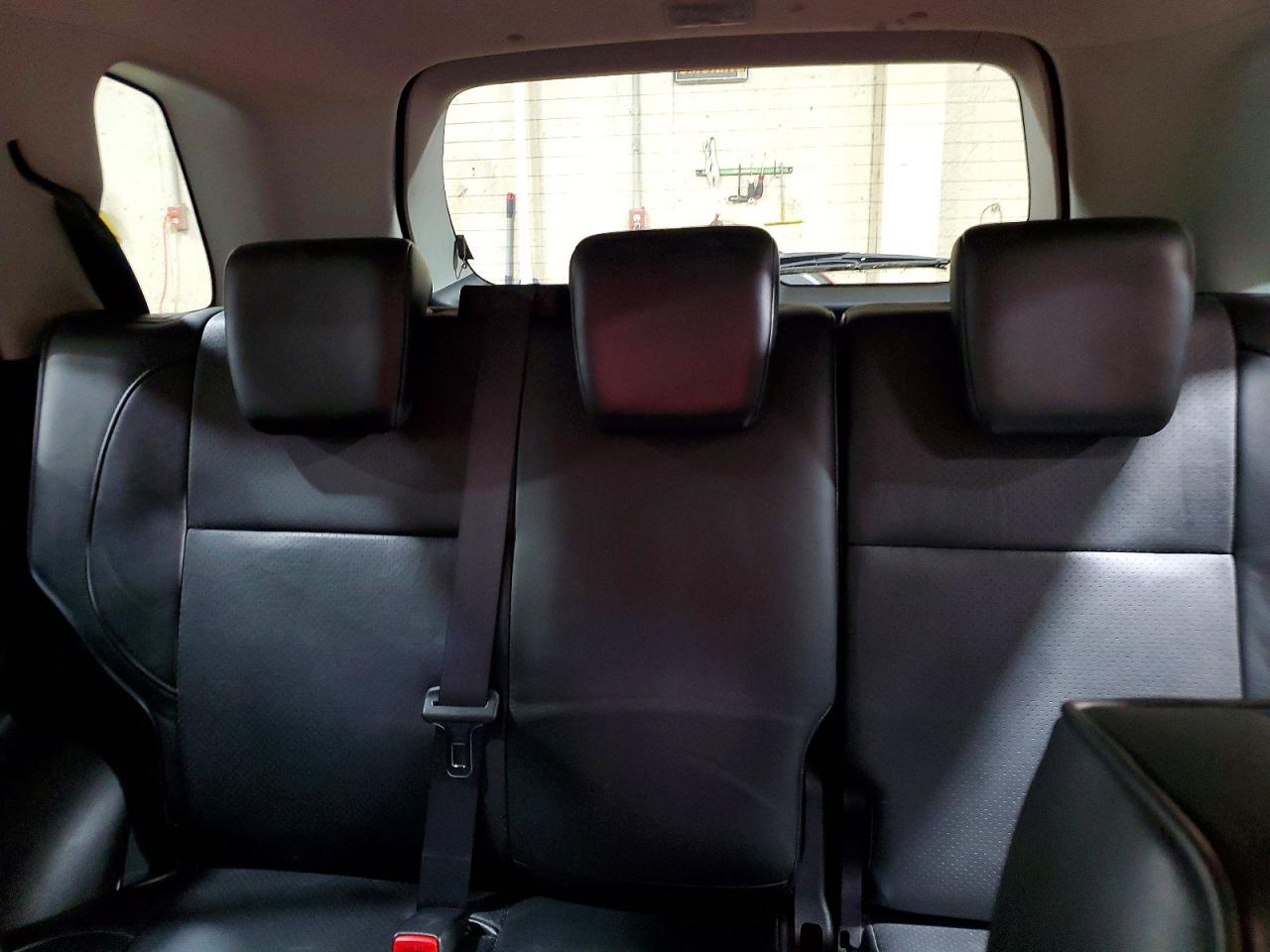 2006 Suzuki Grand Vitara Luxury Red vin: JS3TD947364103929
