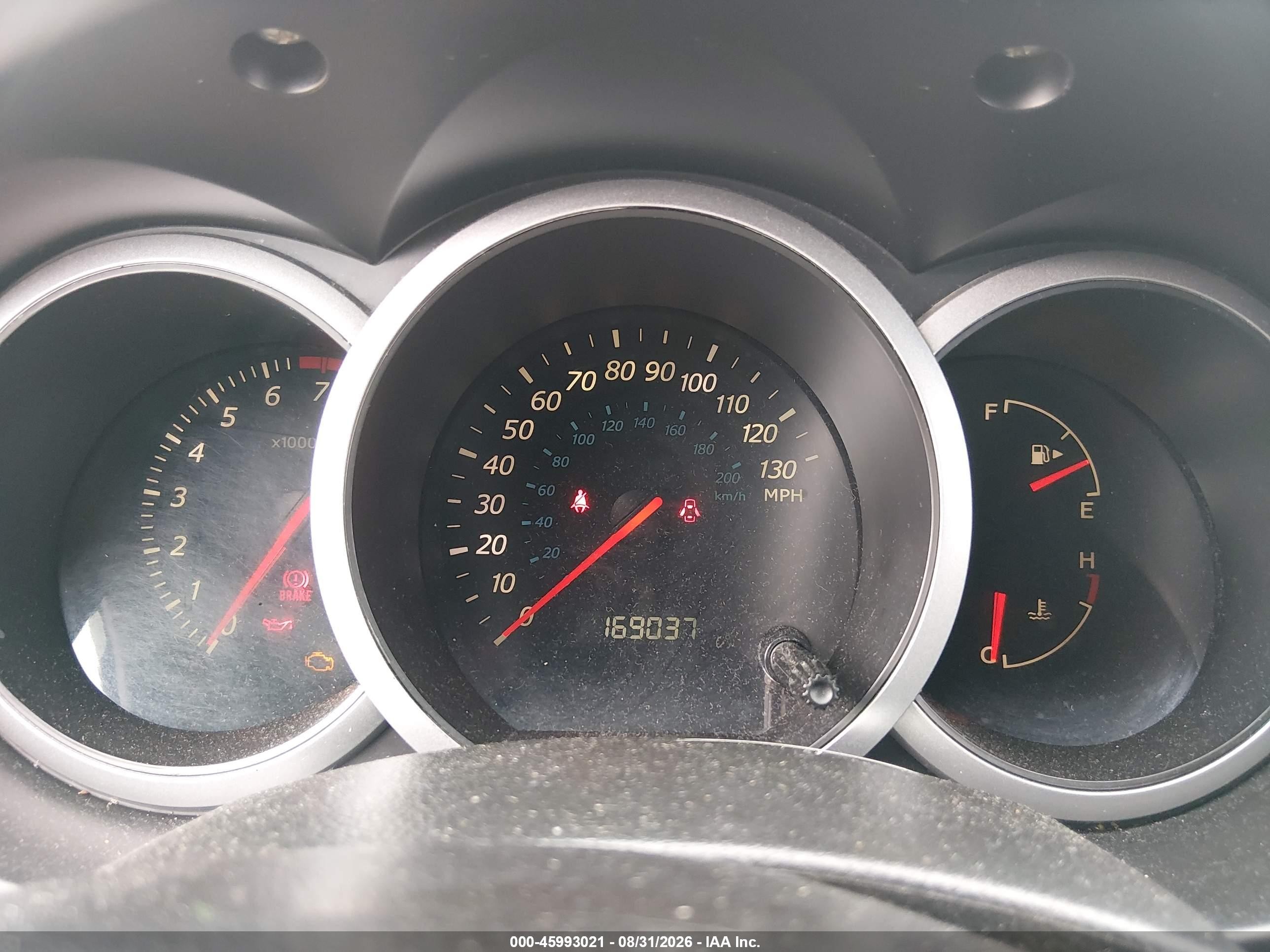 2007 Suzuki Grand Vitara Luxury Silver vin: JS3TD947474200252