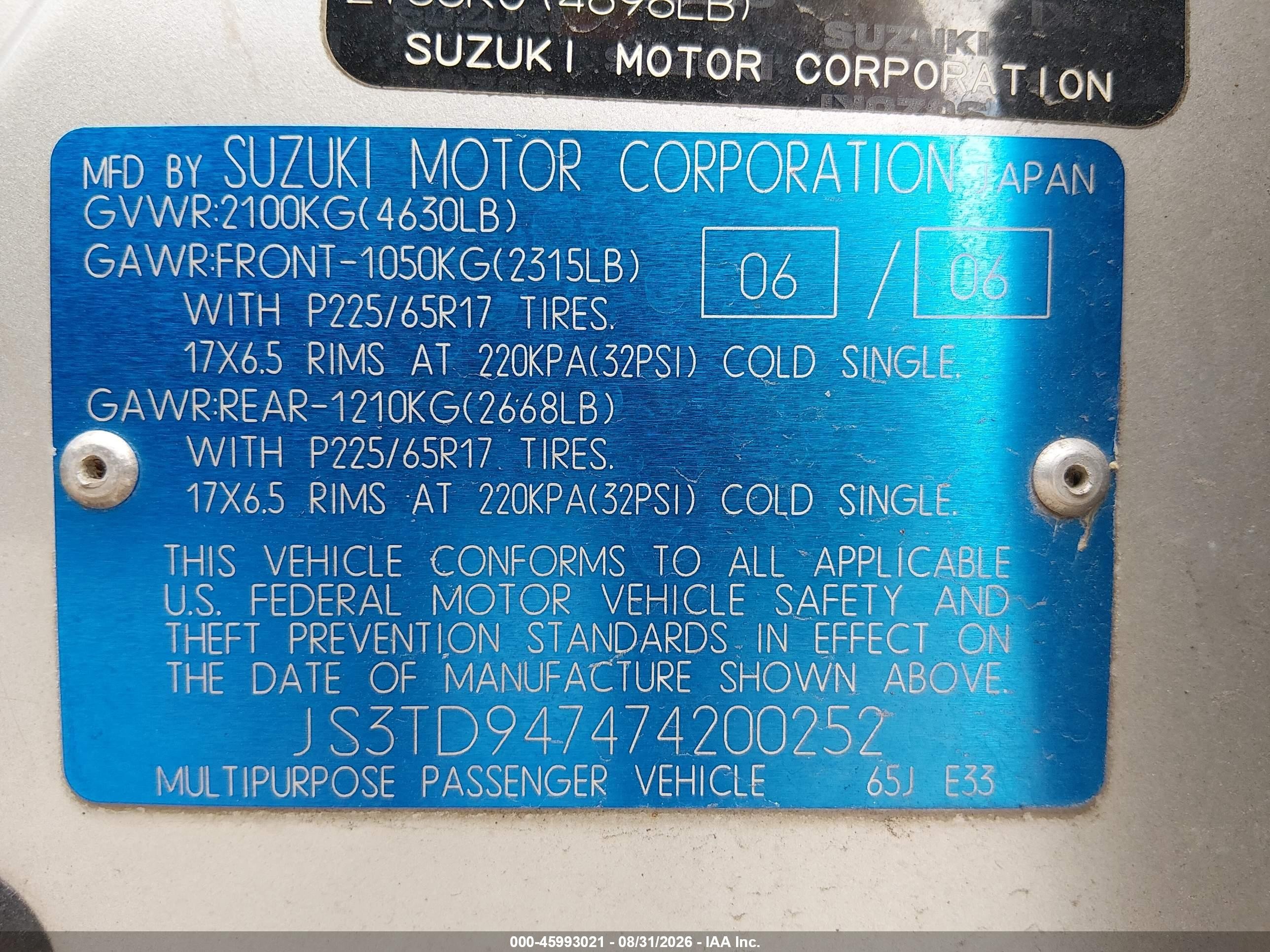 2007 Suzuki Grand Vitara Luxury Silver vin: JS3TD947474200252