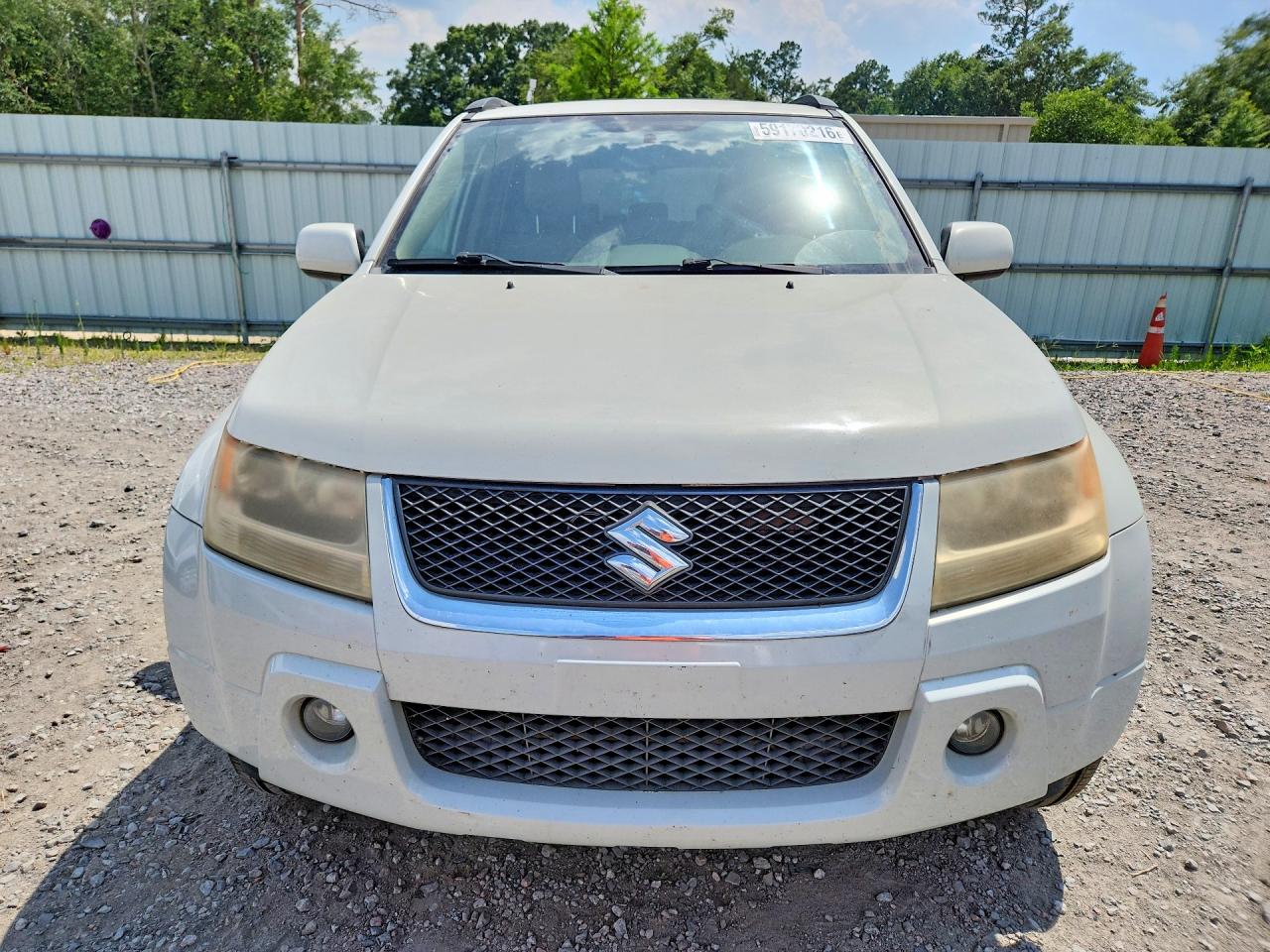 2006 Suzuki Grand Vitara Luxury White vin: JS3TD947564102572