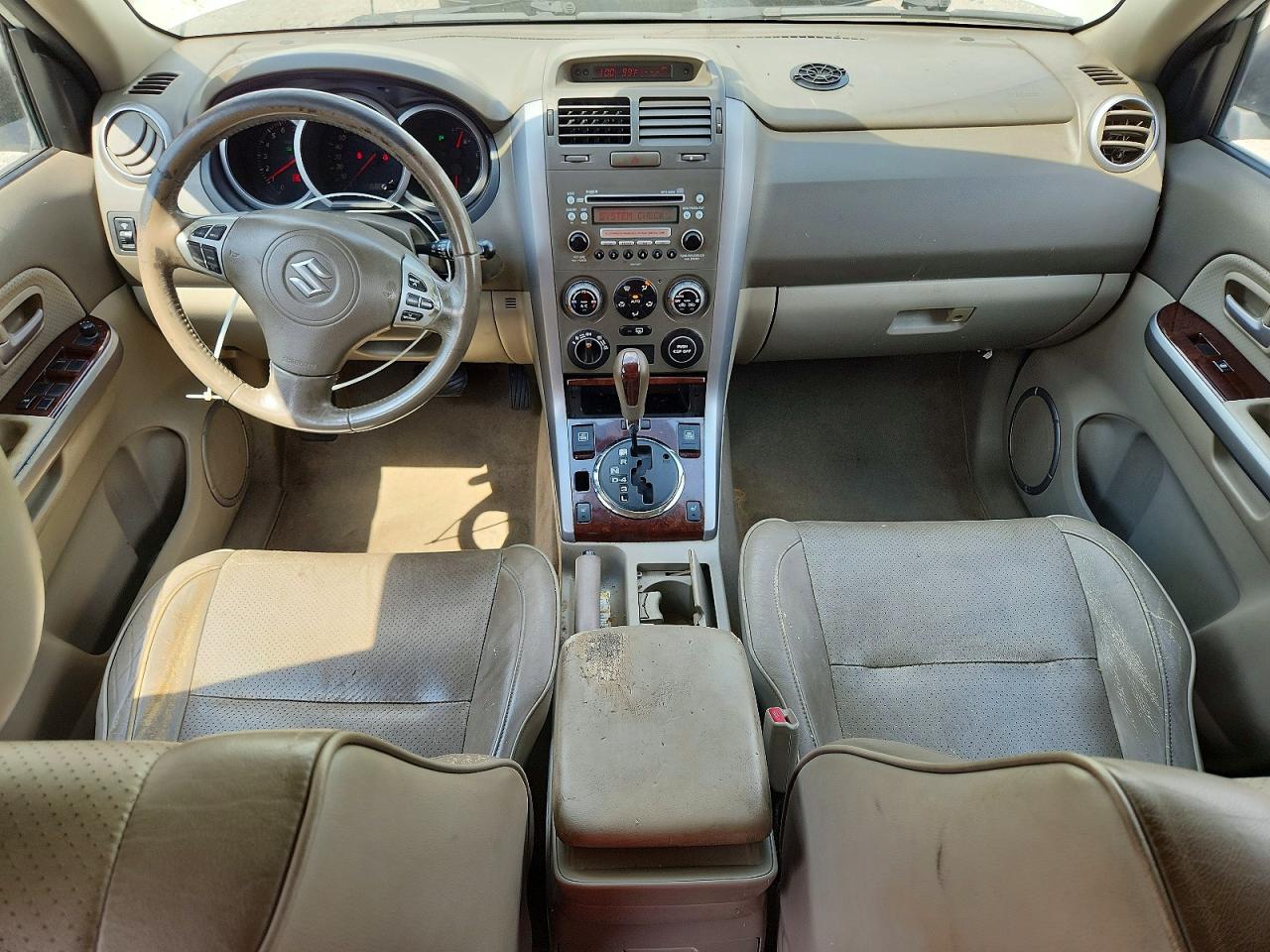 2006 Suzuki Grand Vitara Luxury White vin: JS3TD947564102572