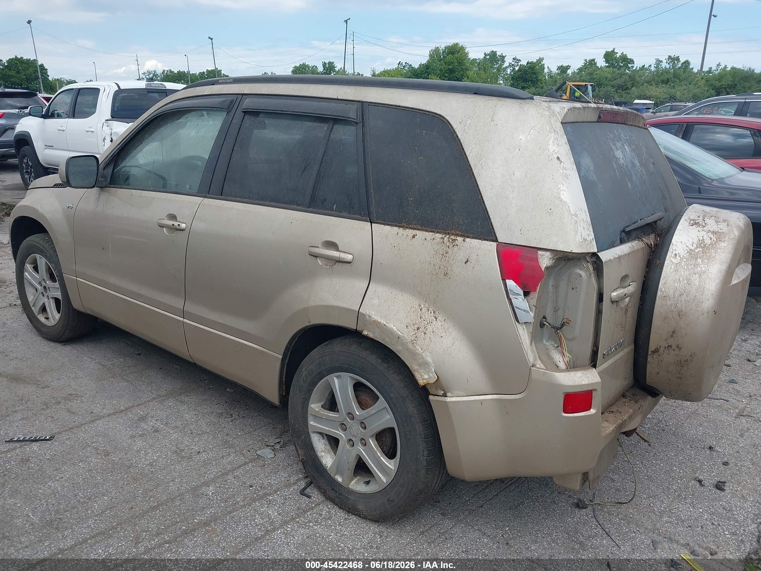 2006 Suzuki Grand Vitara Luxury Brown vin: JS3TD947564104726