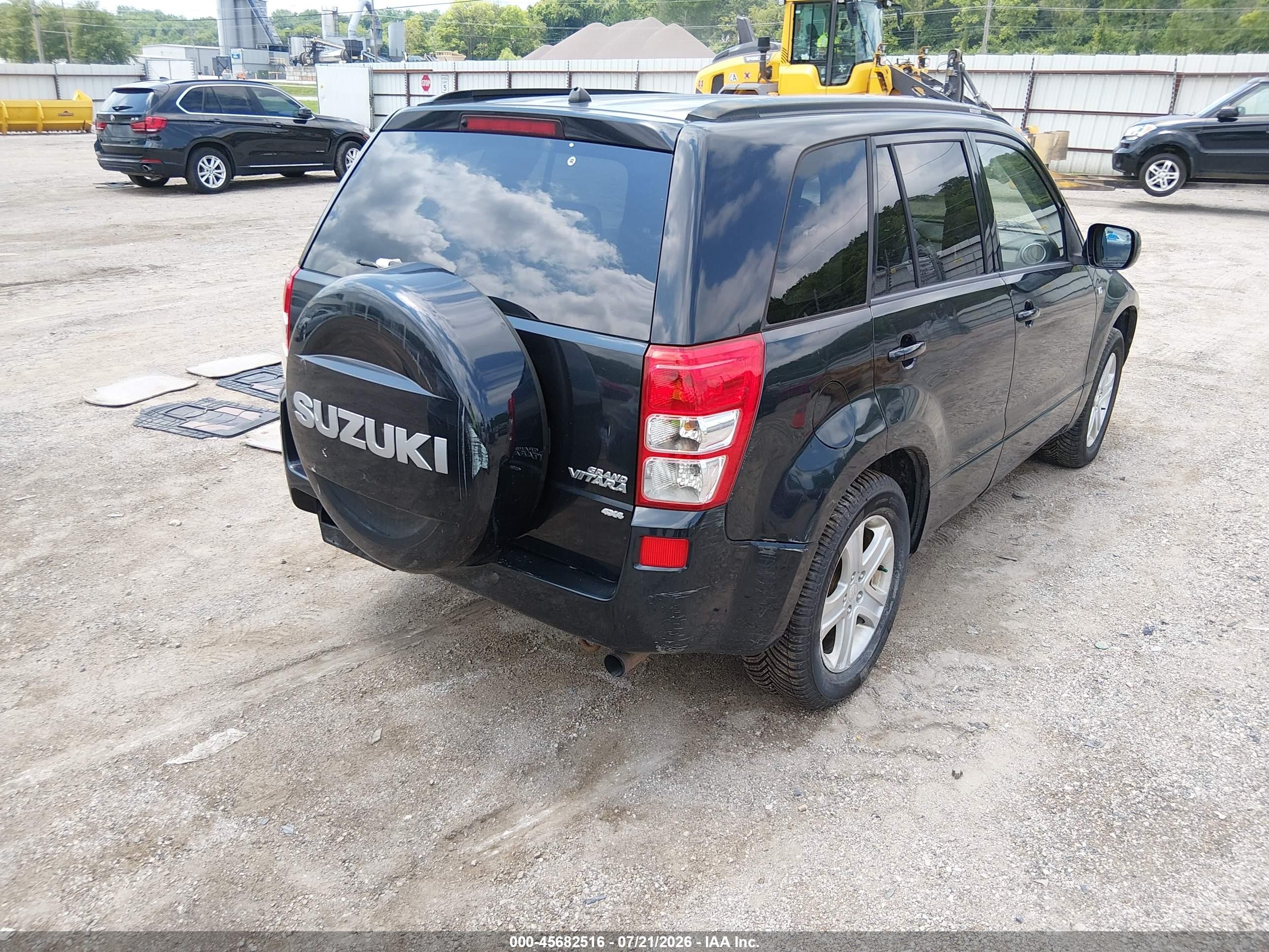 2008 Suzuki Grand Vitara Luxury Black vin: JS3TD947684103409