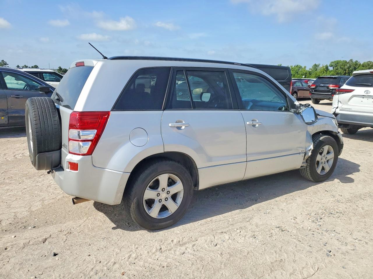 2009 Suzuki Grand Vitara Xsport Silver vin: JS3TE044494100783