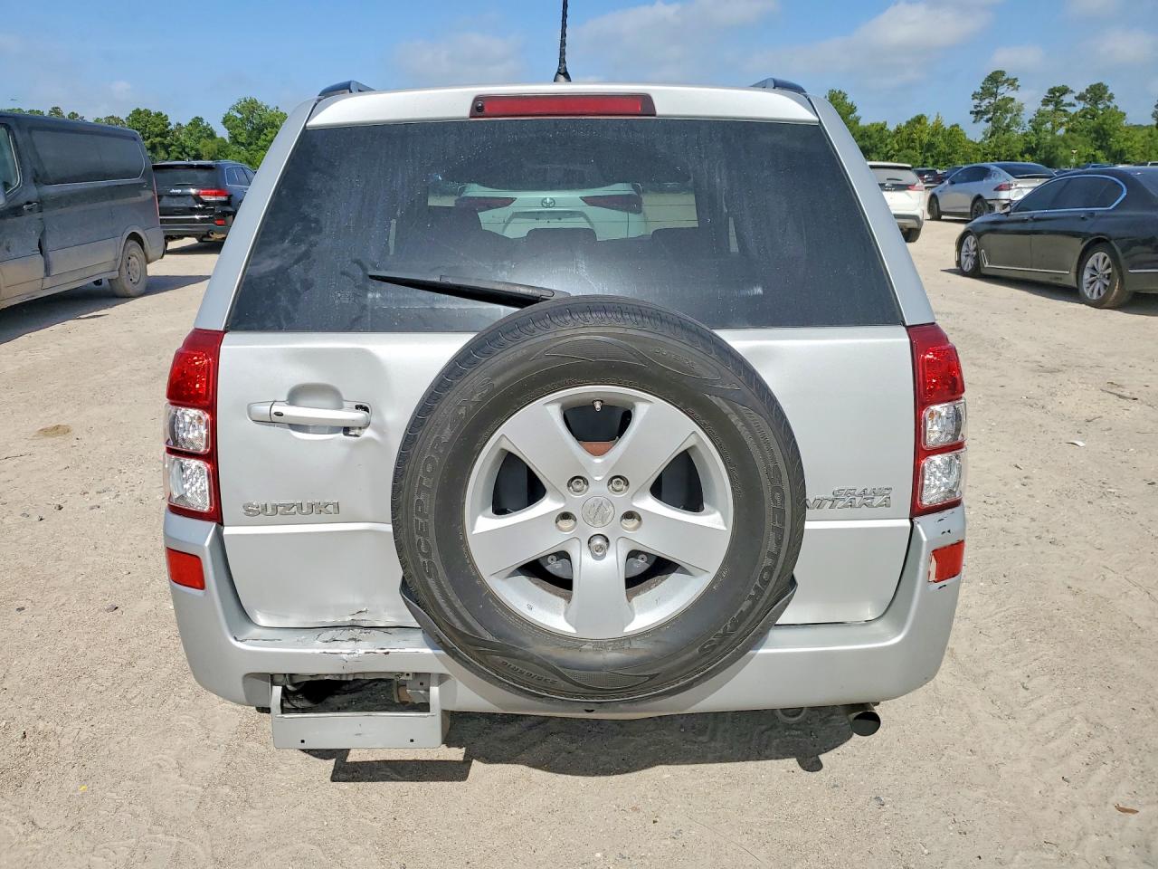 2009 Suzuki Grand Vitara Xsport Silver vin: JS3TE044494100783