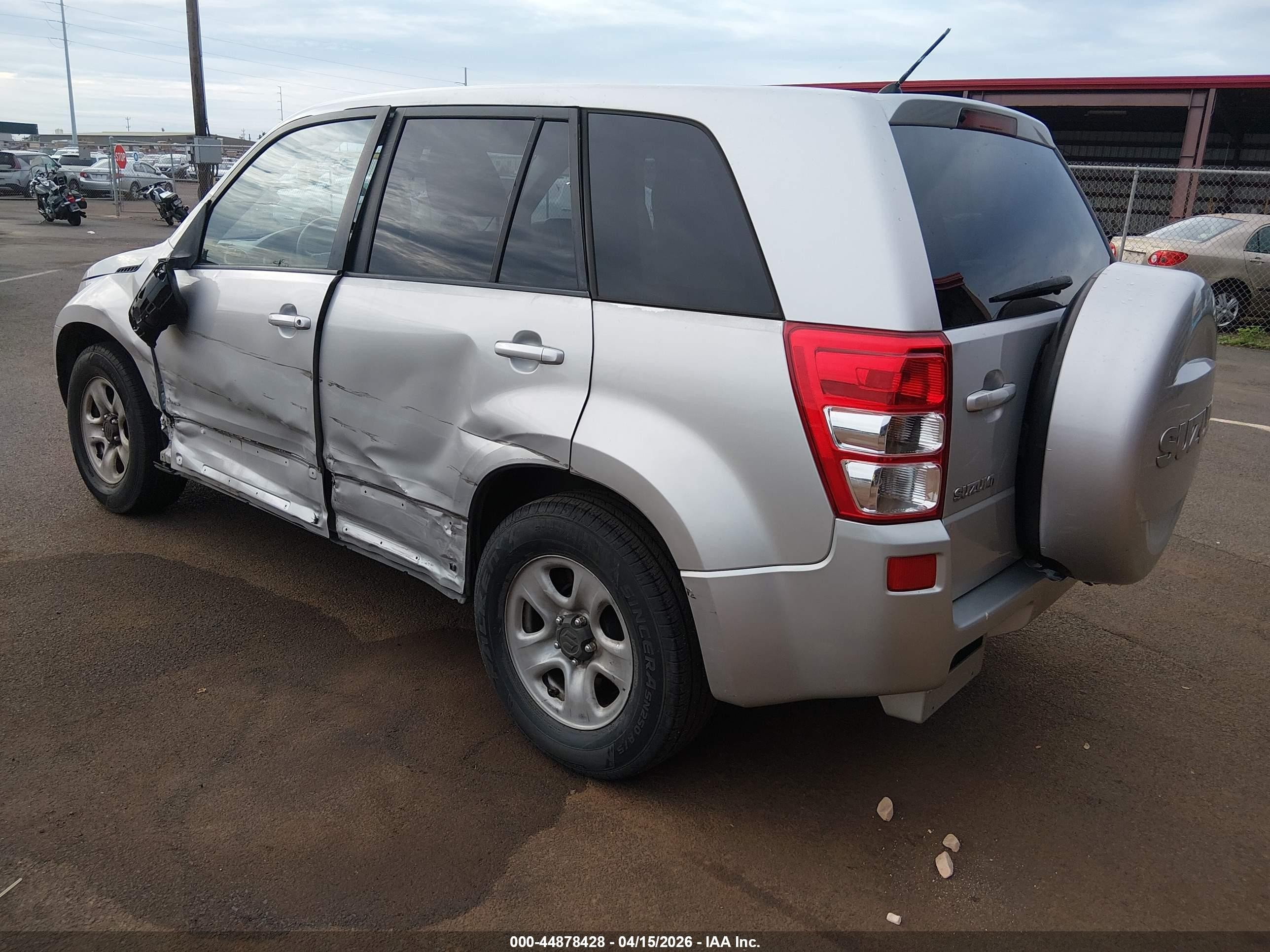 2012 Suzuki Grand Vitara Premium Silver vin: JS3TE0D20C4100303