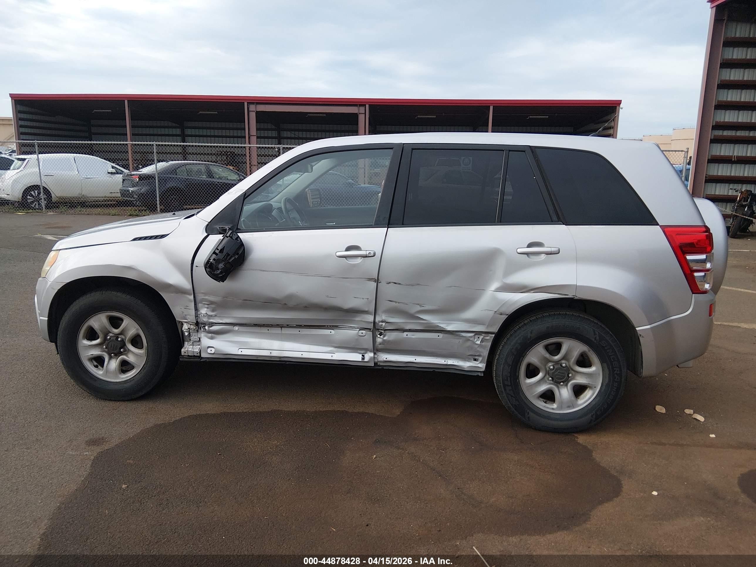 2012 Suzuki Grand Vitara Premium Silver vin: JS3TE0D20C4100303