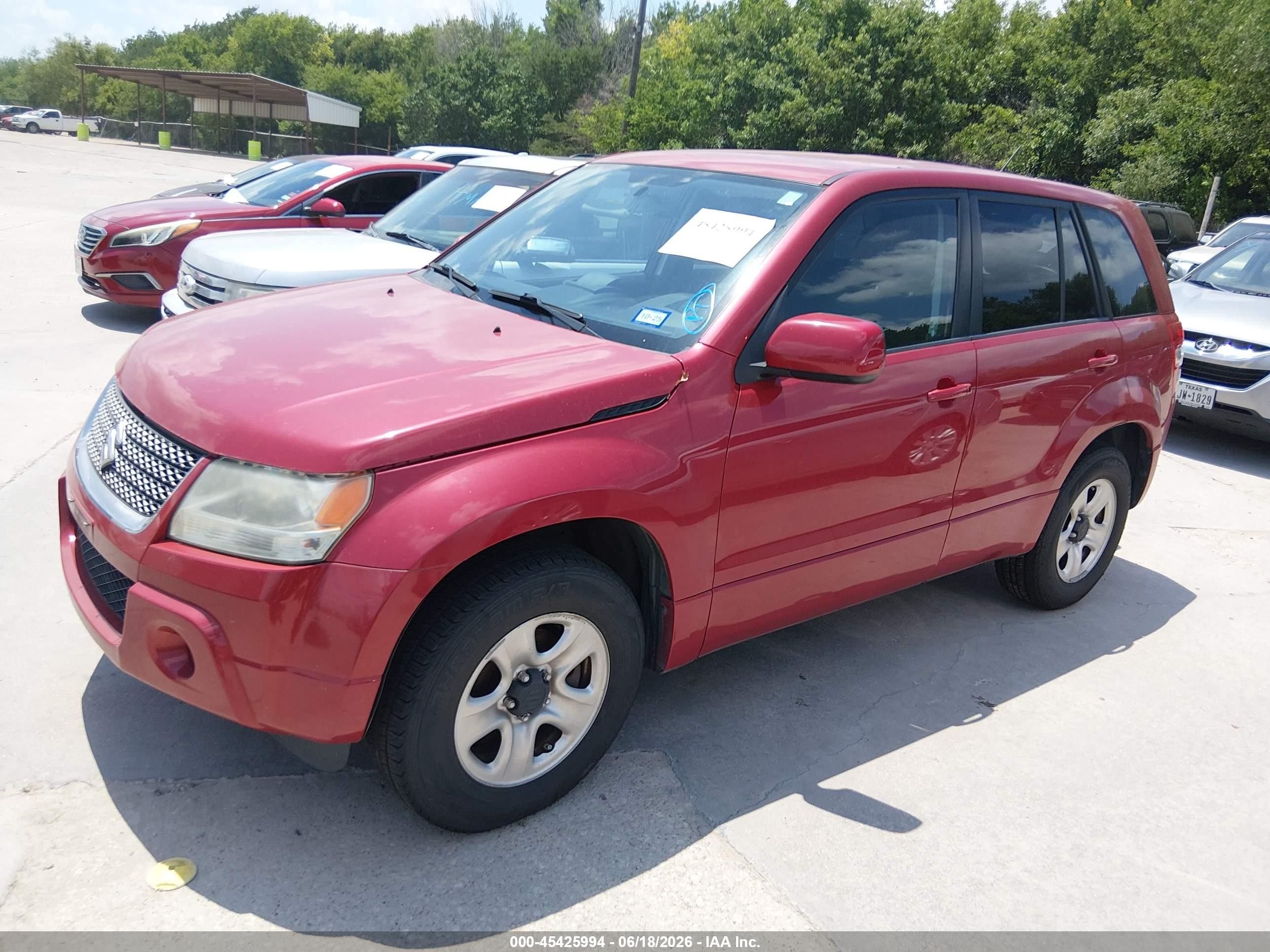 2010 Suzuki Grand Vitara Premium Red vin: JS3TE0D22A4100249